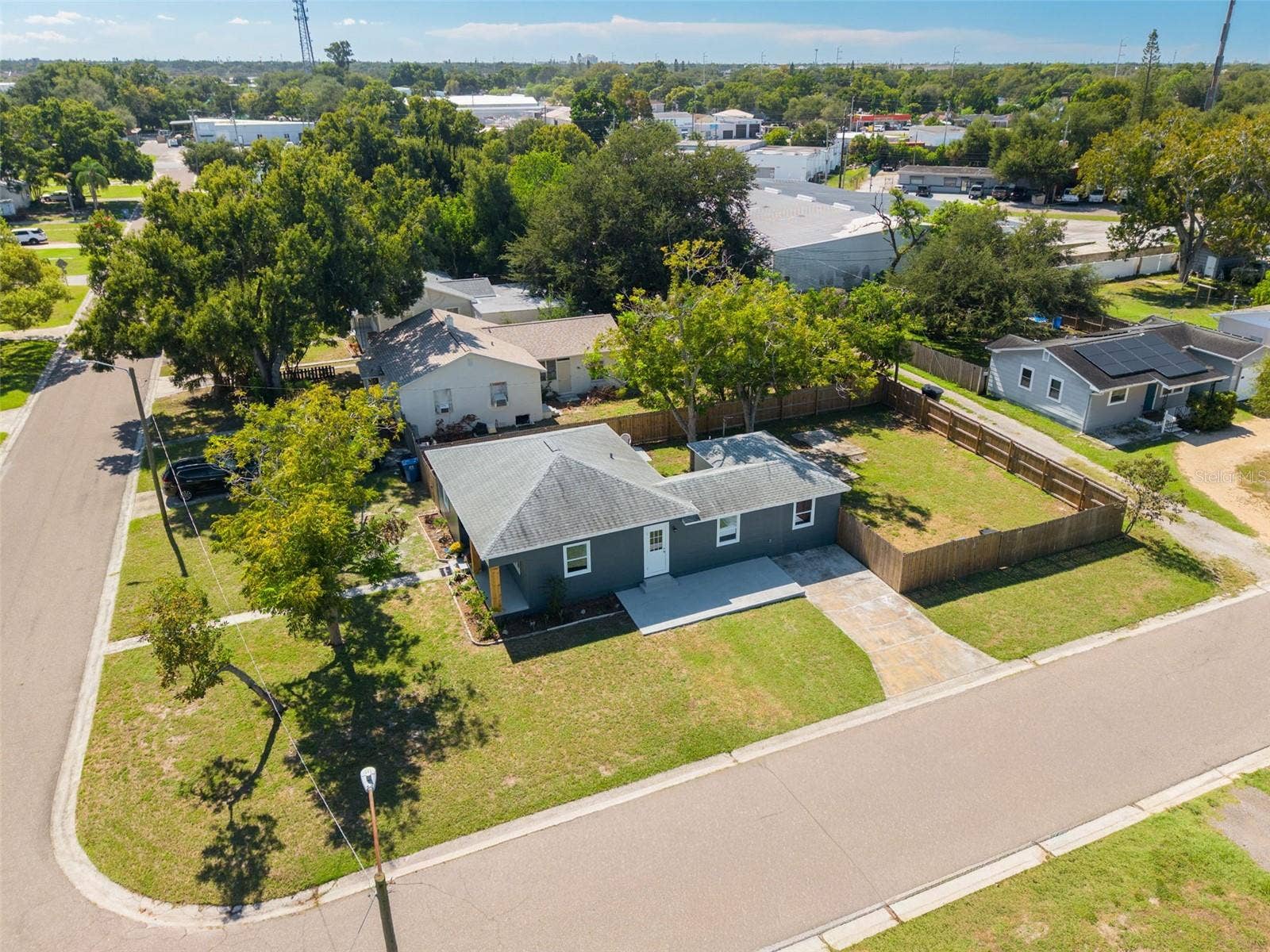 3138 YALE STREET N, St Petersburg, FL 33713