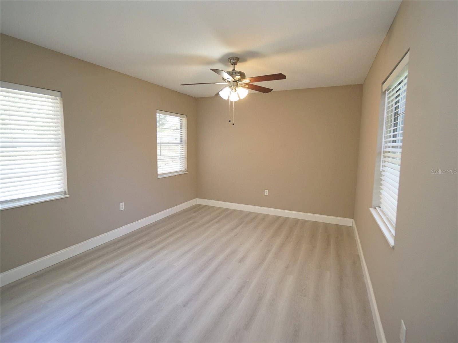 3519 W PRICE AVENUE, Tampa, FL 33611 3519 W PRICE AVENUE, Tampa, FL 33611