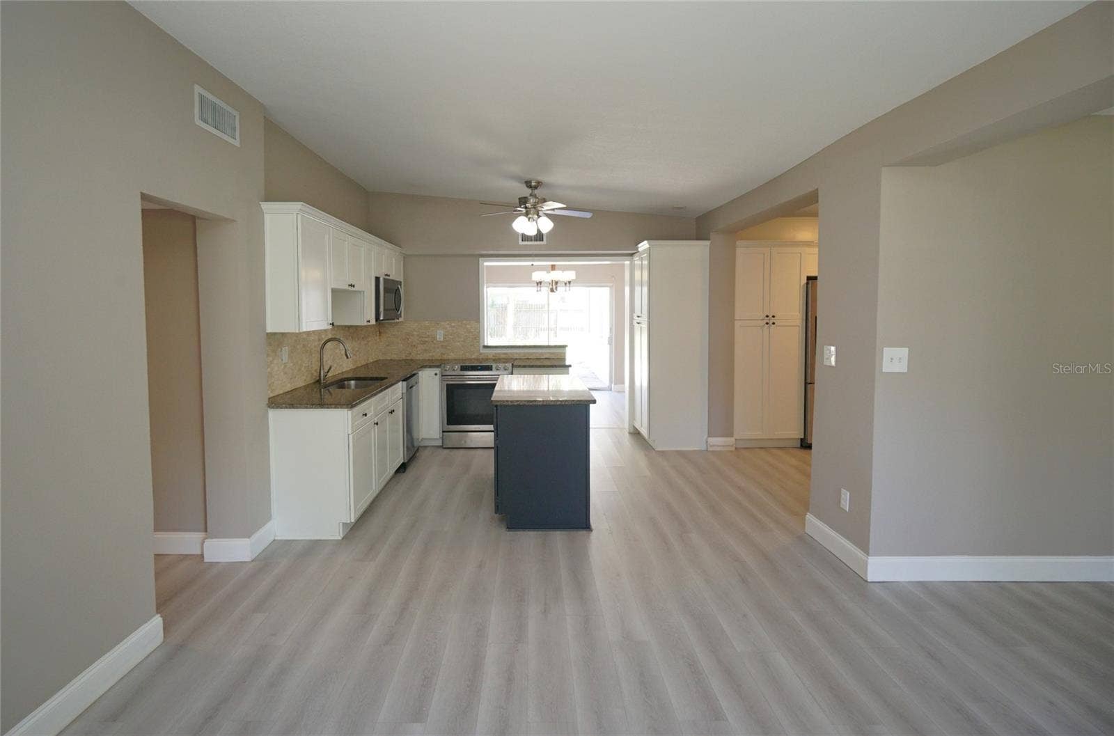 3519 W PRICE AVENUE, Tampa, FL 33611 3519 W PRICE AVENUE, Tampa, FL 33611
