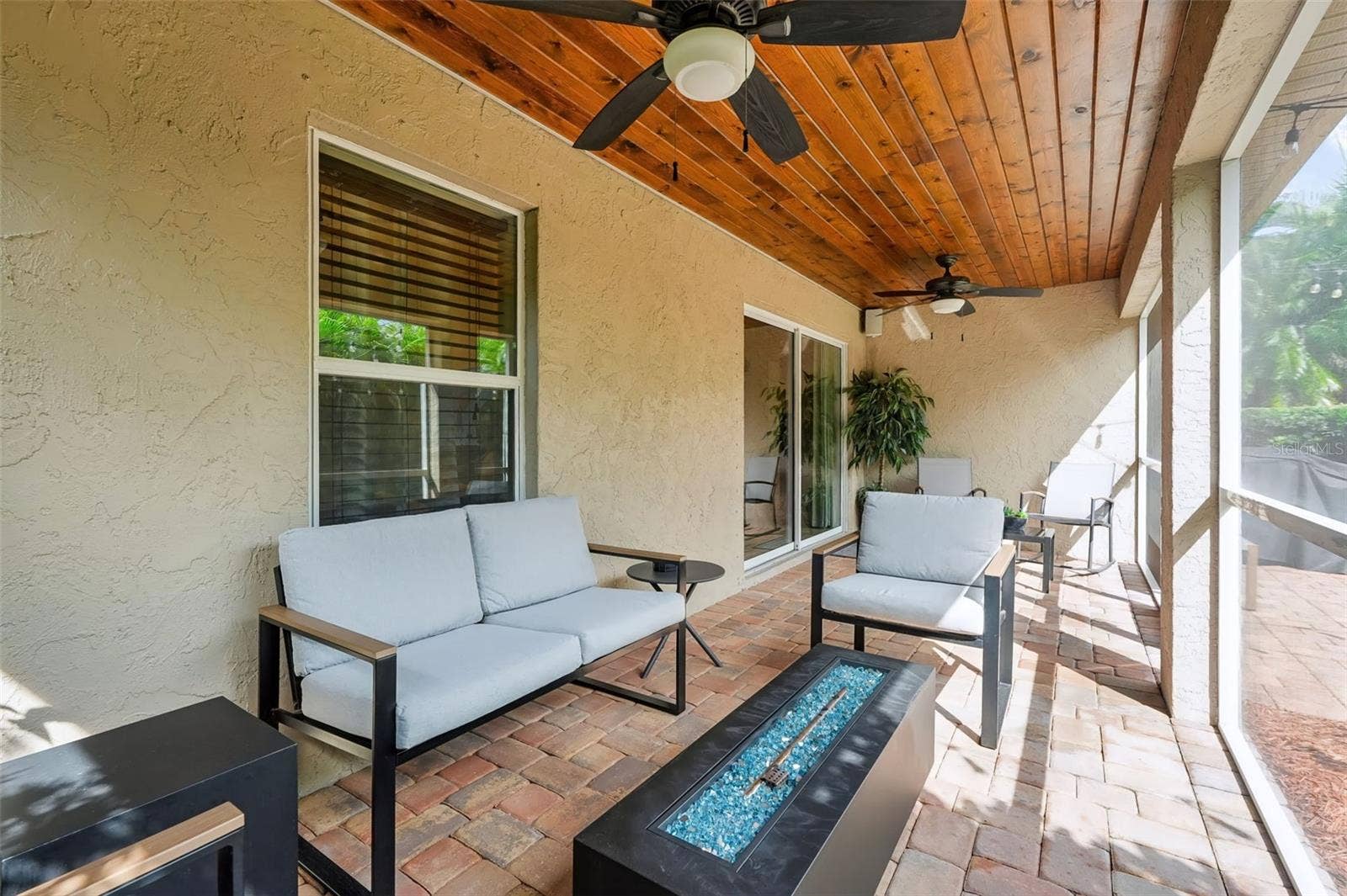 105 SAN LORENZO COURT, Bradenton, FL 34208 105 SAN LORENZO COURT, Bradenton, FL 34208