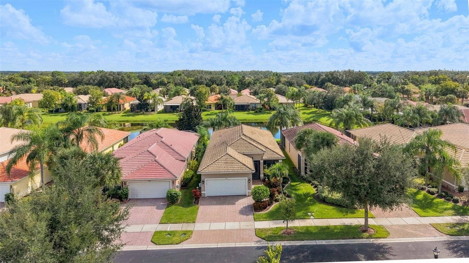 15917 COBBLE MILL DRIVE, Wimauma, FL 33598 15917 COBBLE MILL DRIVE, Wimauma, FL 33598