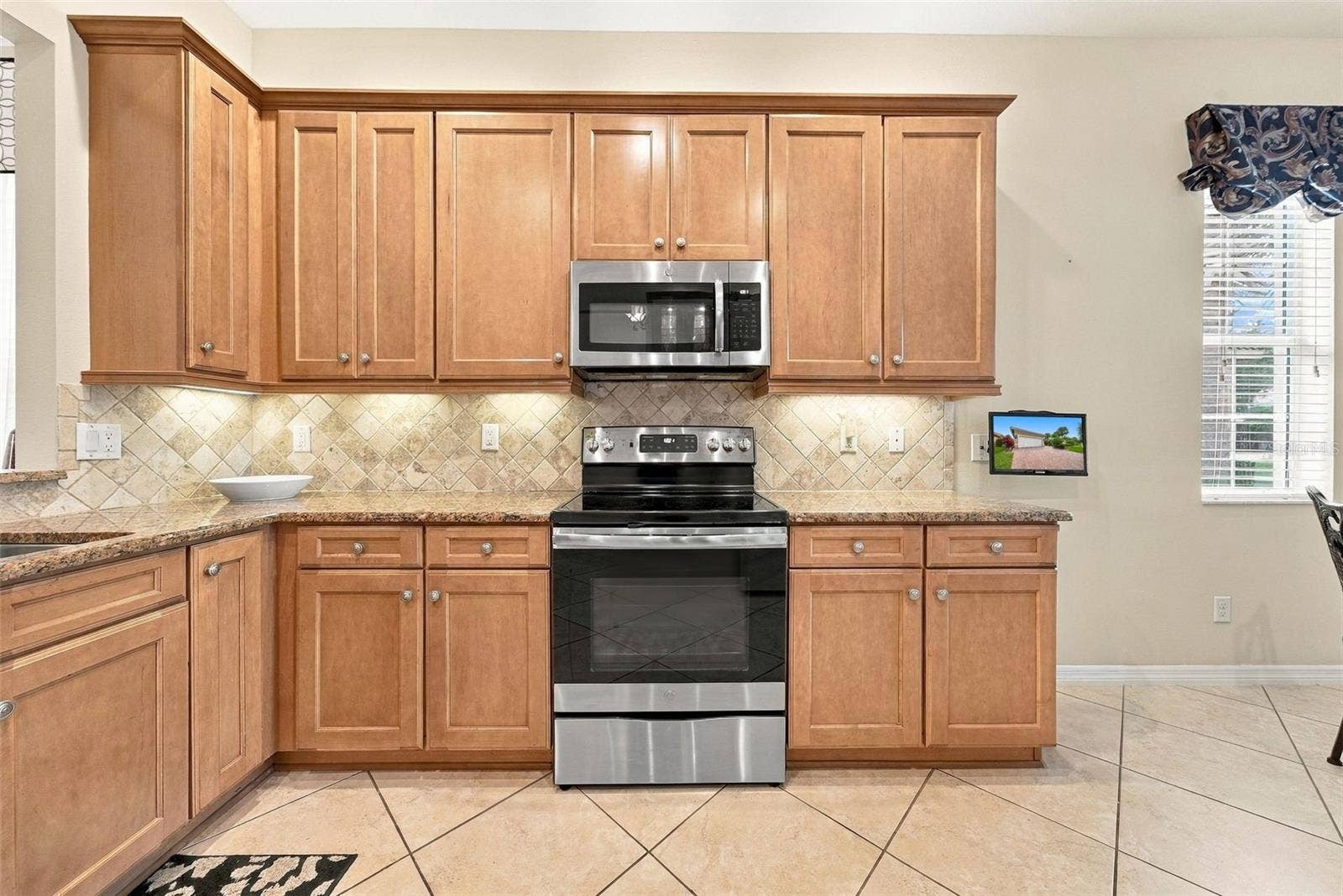 15917 COBBLE MILL DRIVE, Wimauma, FL 33598 15917 COBBLE MILL DRIVE, Wimauma, FL 33598