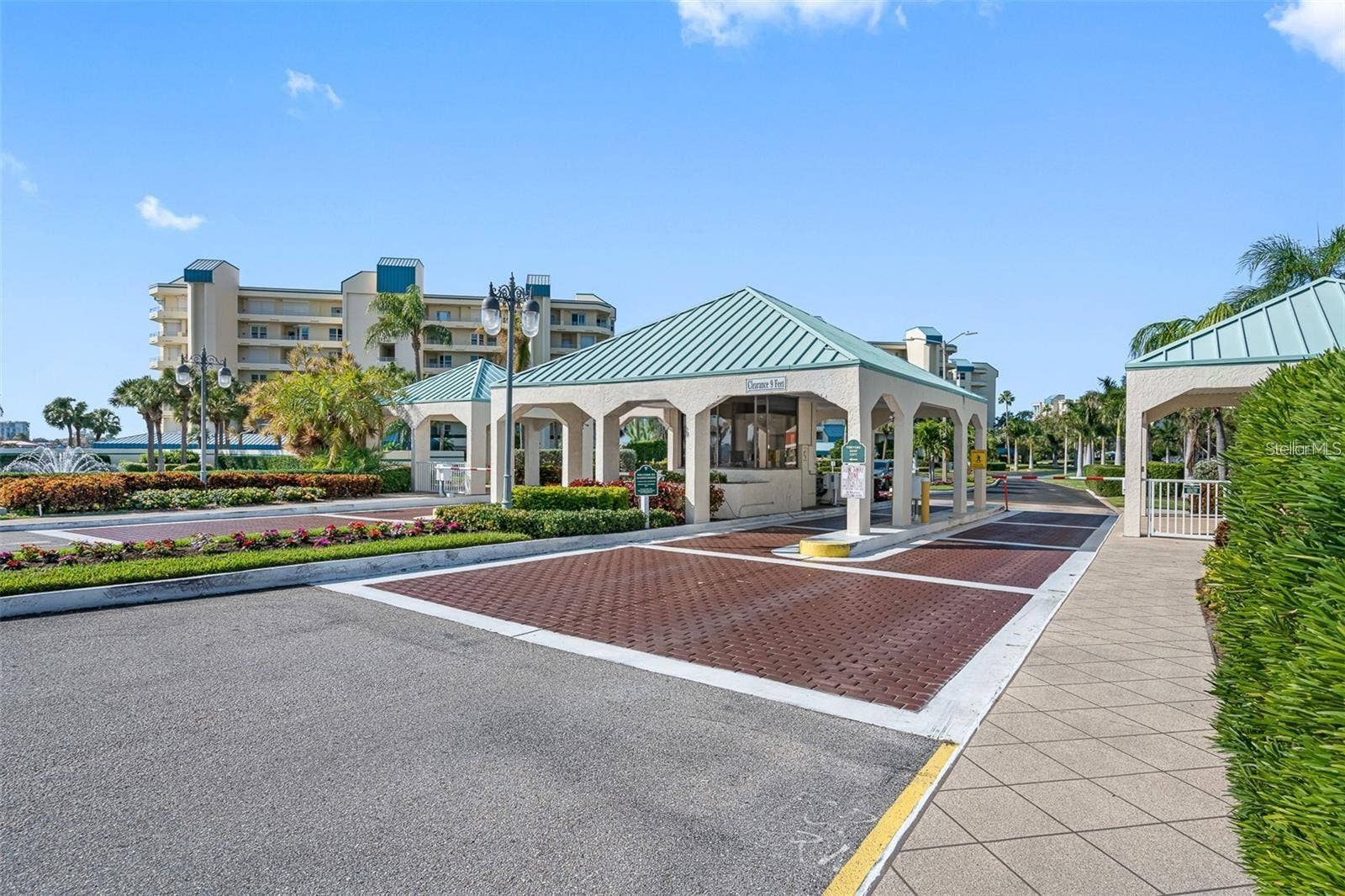 8021 SAILBOAT KEY BOULEVARD S, #304, St Petersburg, FL 33707 8021 SAILBOAT KEY BOULEVARD S, #304, St Petersburg, FL 33707
