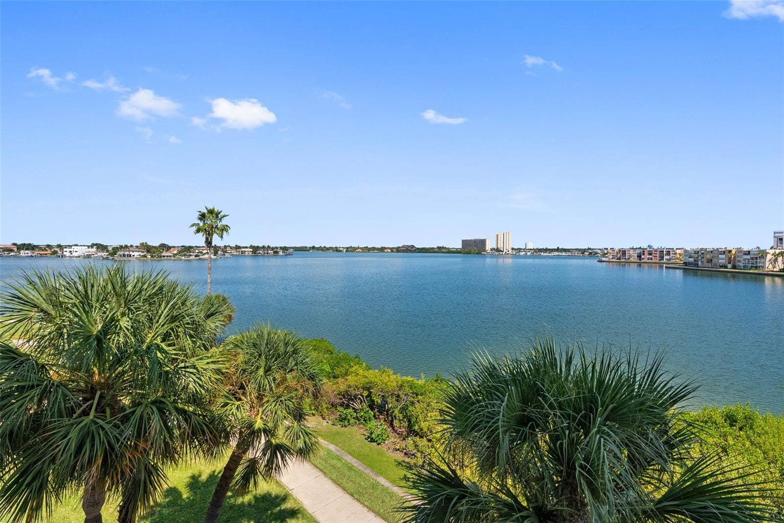 8021 SAILBOAT KEY BOULEVARD S, #304, St Petersburg, FL 33707 8021 SAILBOAT KEY BOULEVARD S, #304, St Petersburg, FL 33707