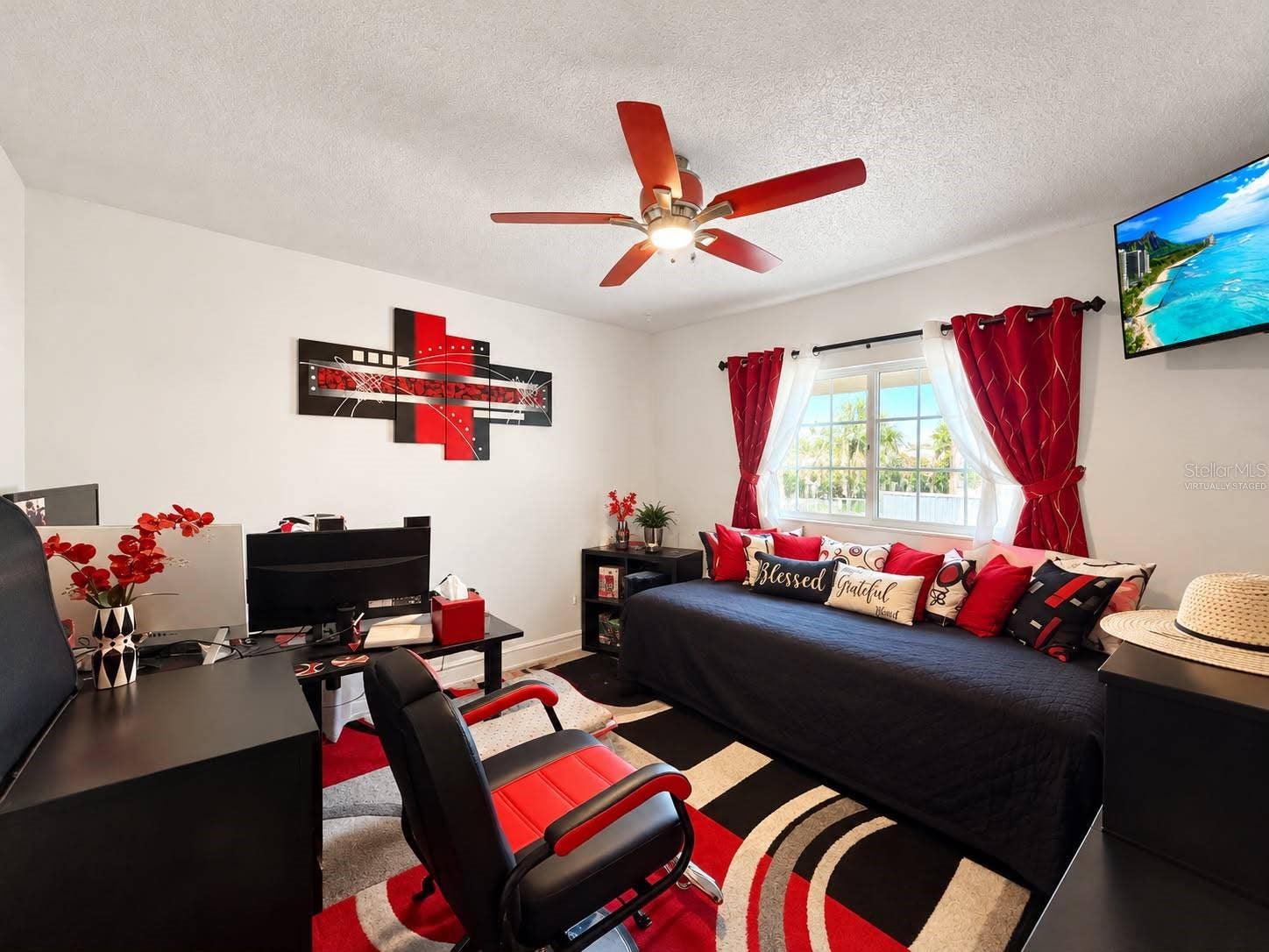 1406 HIGHVIEW ROAD, Brandon, FL 33510 Virtually staged (personal items removed/nothing added or altered)