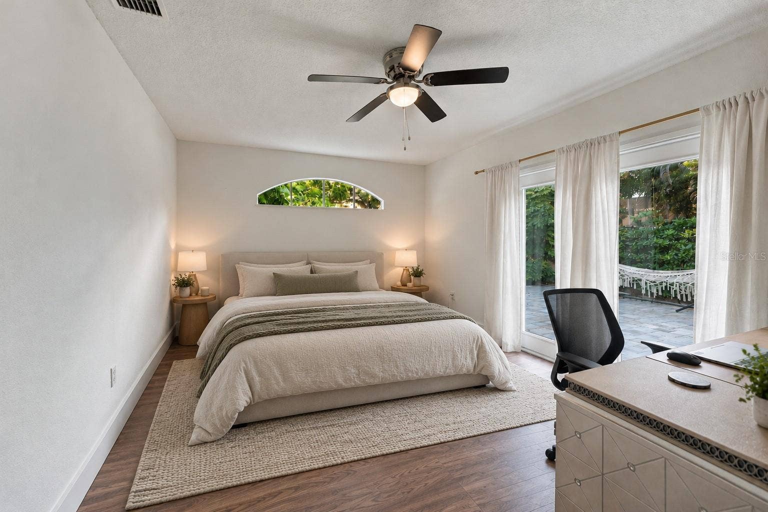 3606 W BAY TO BAY BOULEVARD, Tampa, FL 33629 3606 W BAY TO BAY BOULEVARD, Tampa, FL 33629