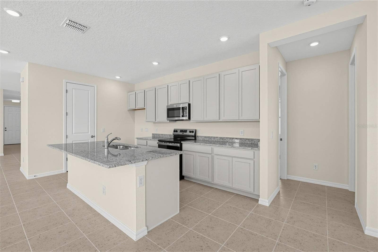 2677 BROADWING STREET, Kissimmee, FL 34746 2677 BROADWING STREET, Kissimmee, FL 34746