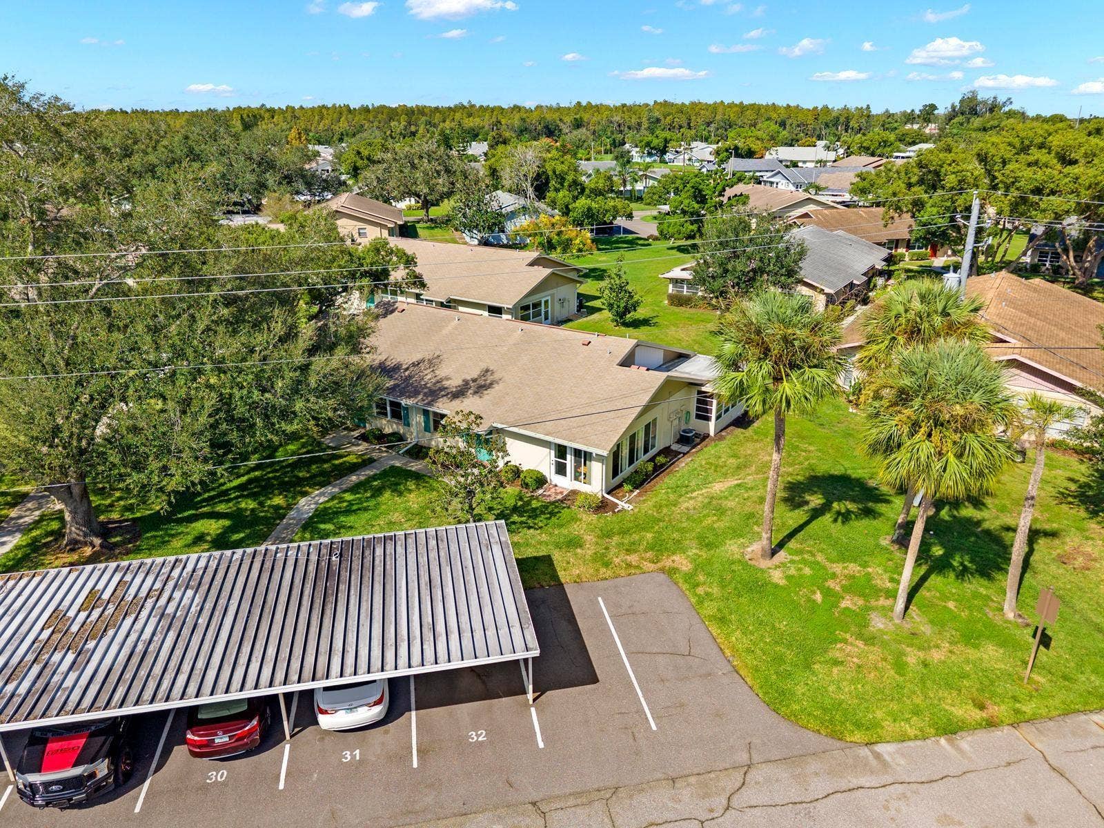 1906 CANTERBURY LANE, #32, Sun City Center, FL 33573 1906 CANTERBURY LANE, #32, Sun City Center, FL 33573