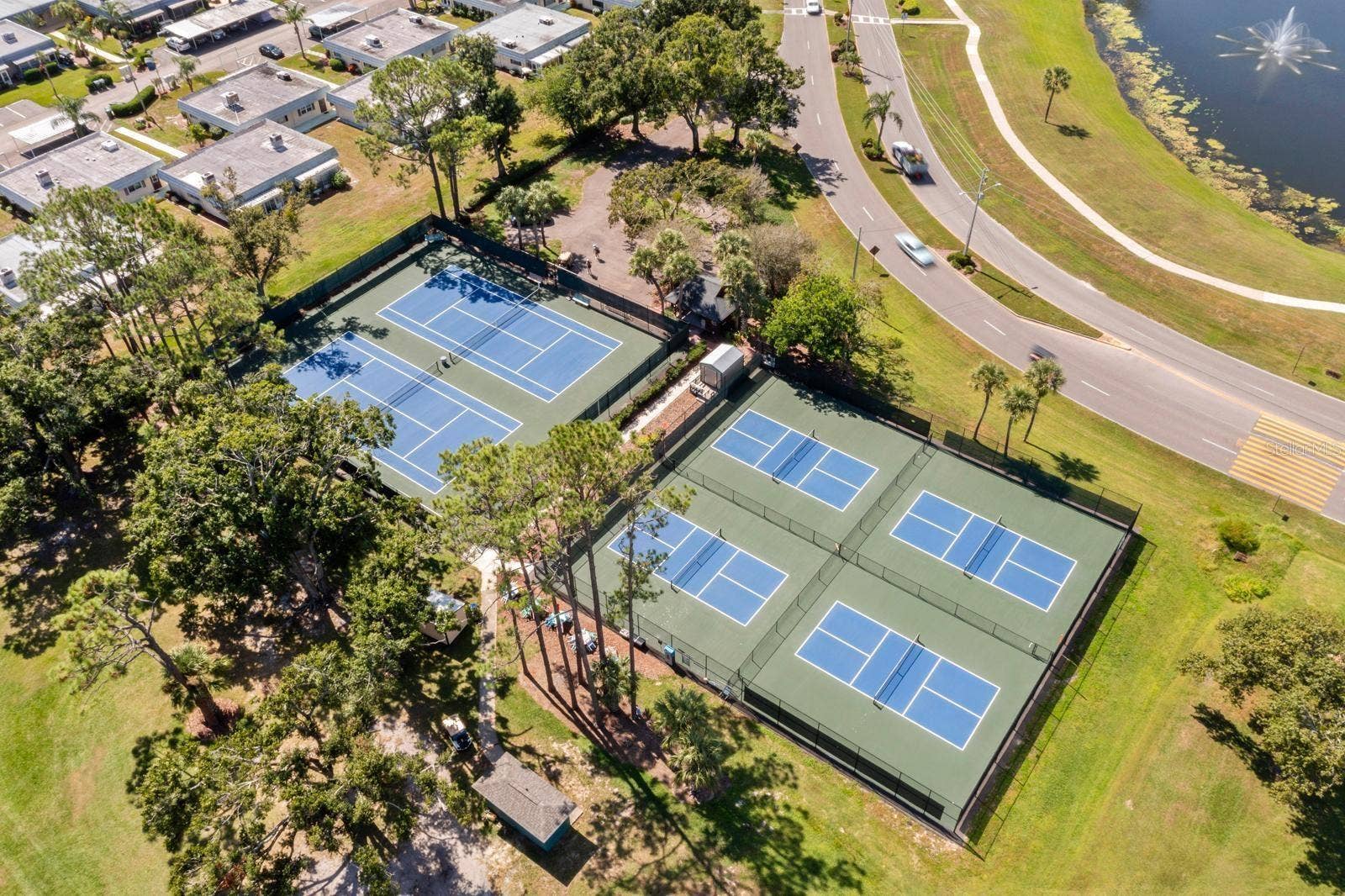 1906 CANTERBURY LANE, #32, Sun City Center, FL 33573 1906 CANTERBURY LANE, #32, Sun City Center, FL 33573
