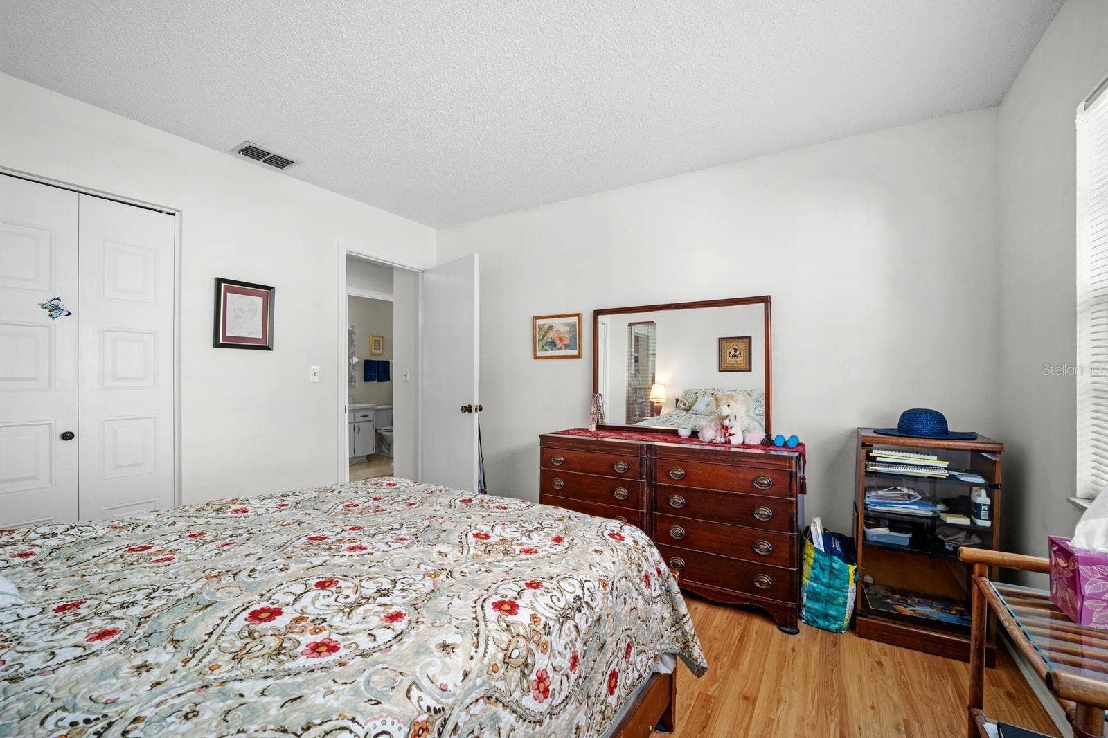 1906 CANTERBURY LANE, #32, Sun City Center, FL 33573 1906 CANTERBURY LANE, #32, Sun City Center, FL 33573
