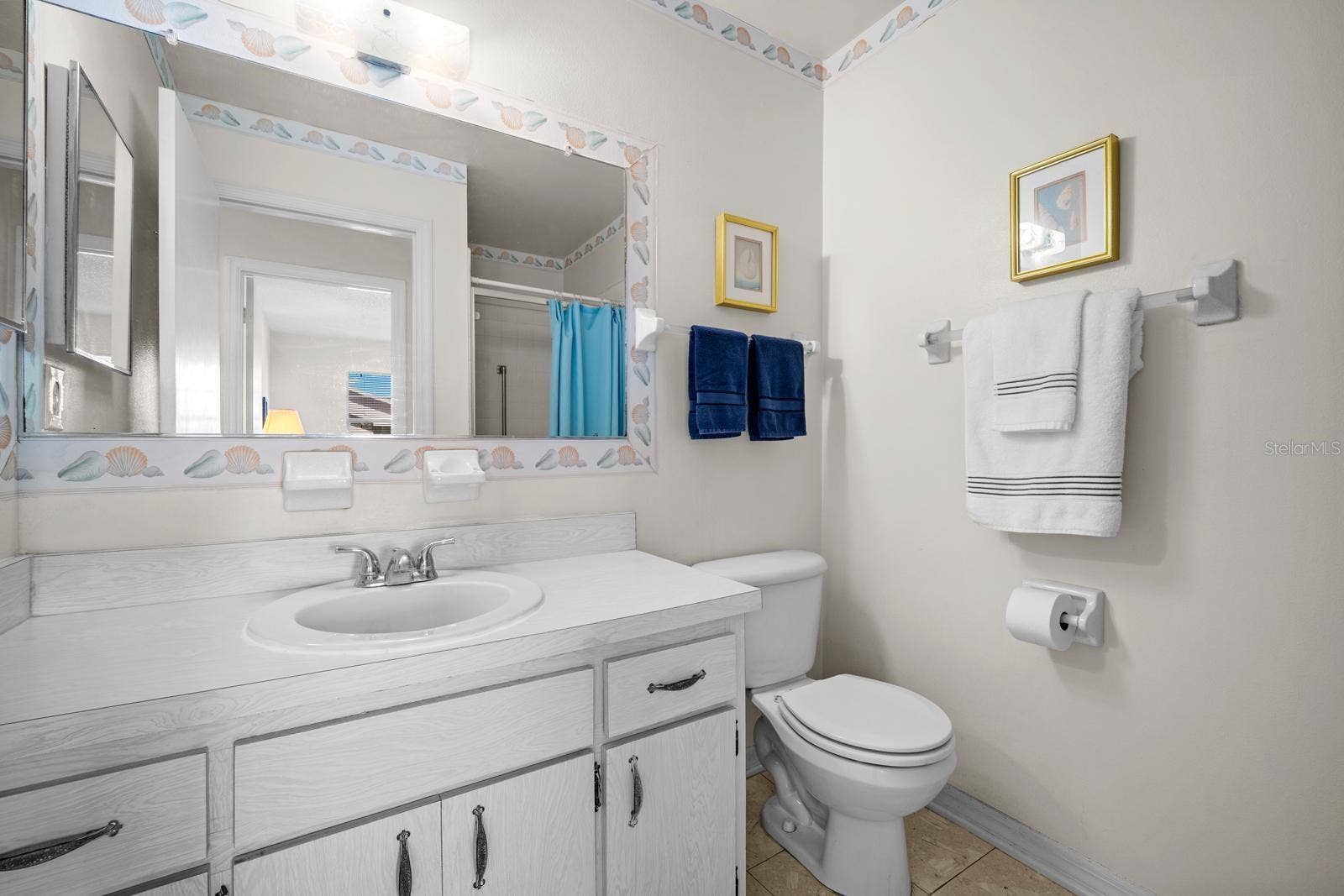 1906 CANTERBURY LANE, #32, Sun City Center, FL 33573 1906 CANTERBURY LANE, #32, Sun City Center, FL 33573