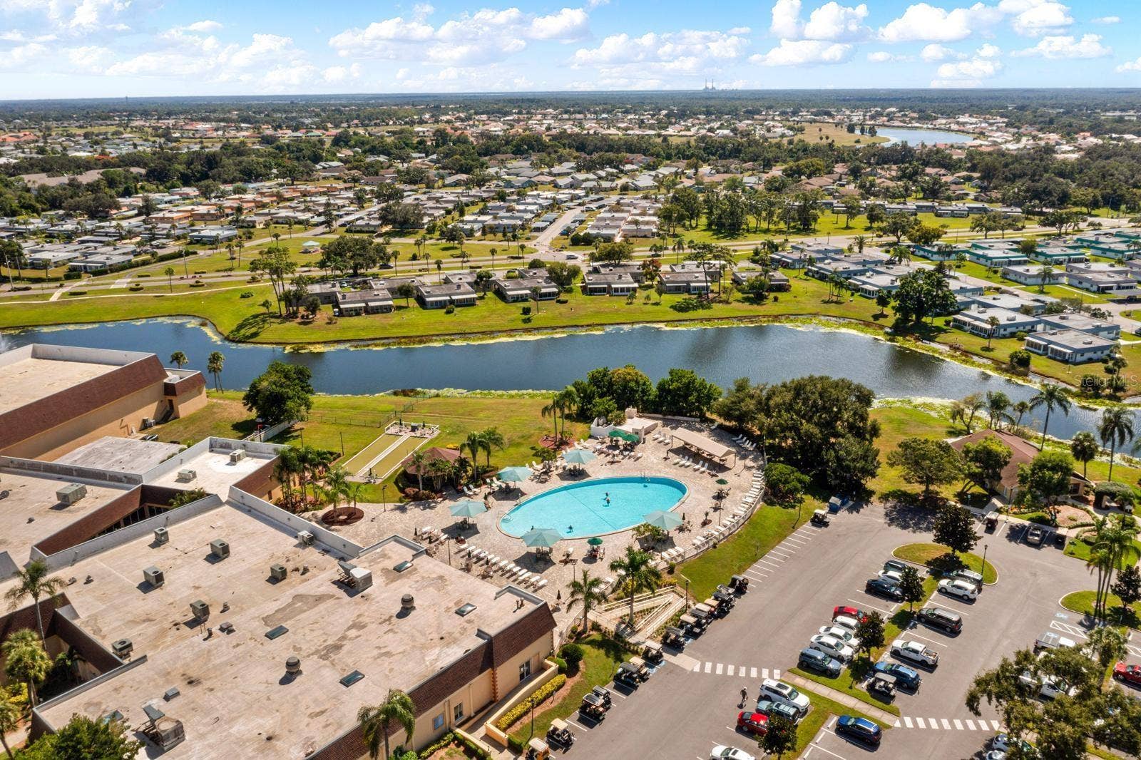 1906 CANTERBURY LANE, #32, Sun City Center, FL 33573 1906 CANTERBURY LANE, #32, Sun City Center, FL 33573