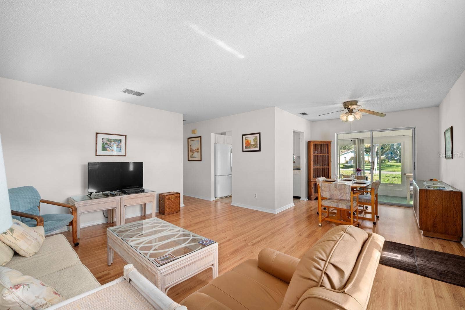 1906 CANTERBURY LANE, #32, Sun City Center, FL 33573 1906 CANTERBURY LANE, #32, Sun City Center, FL 33573