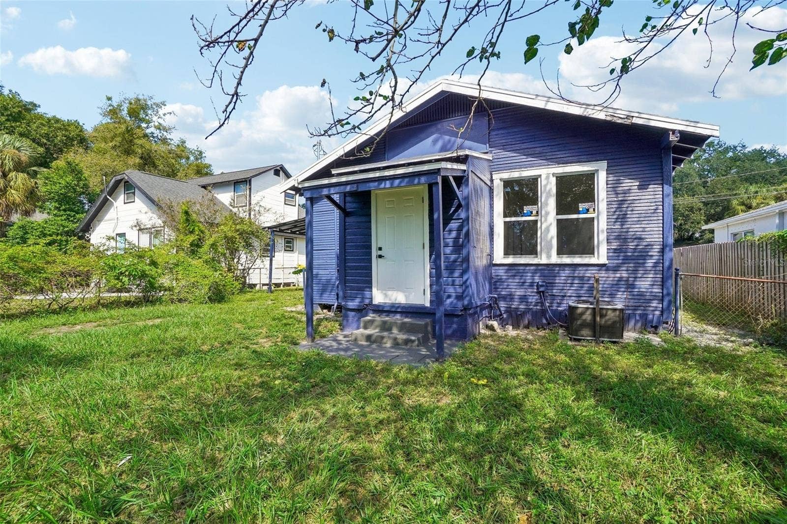 1507 E 27TH AVENUE, Tampa, FL 33605 1507 E 27TH AVENUE, Tampa, FL 33605