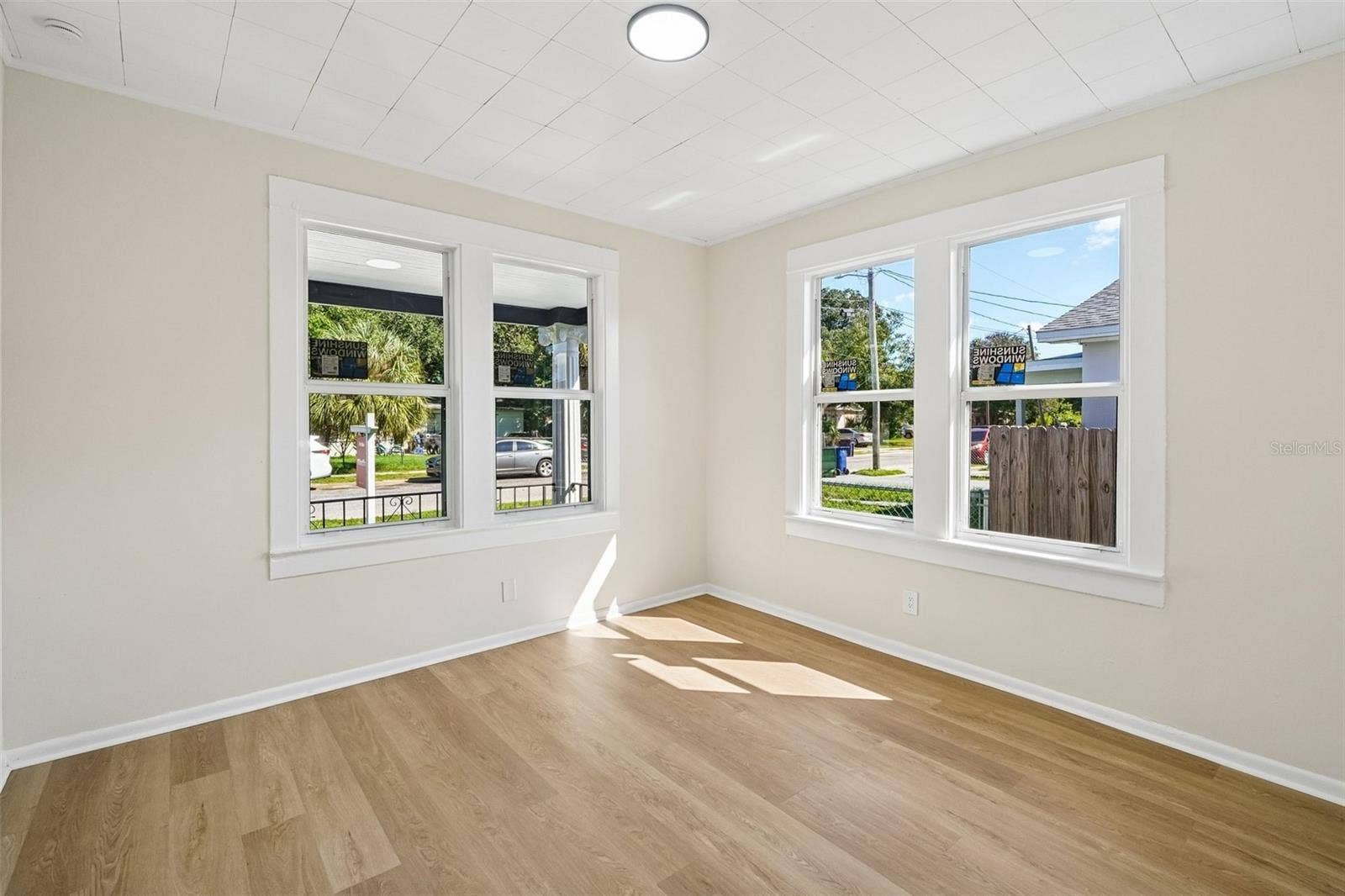 1507 E 27TH AVENUE, Tampa, FL 33605 1507 E 27TH AVENUE, Tampa, FL 33605