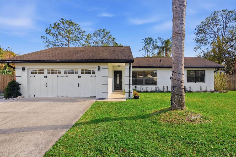 Property photo for 4916 HI VISTA CIRCLE, Tampa, FL