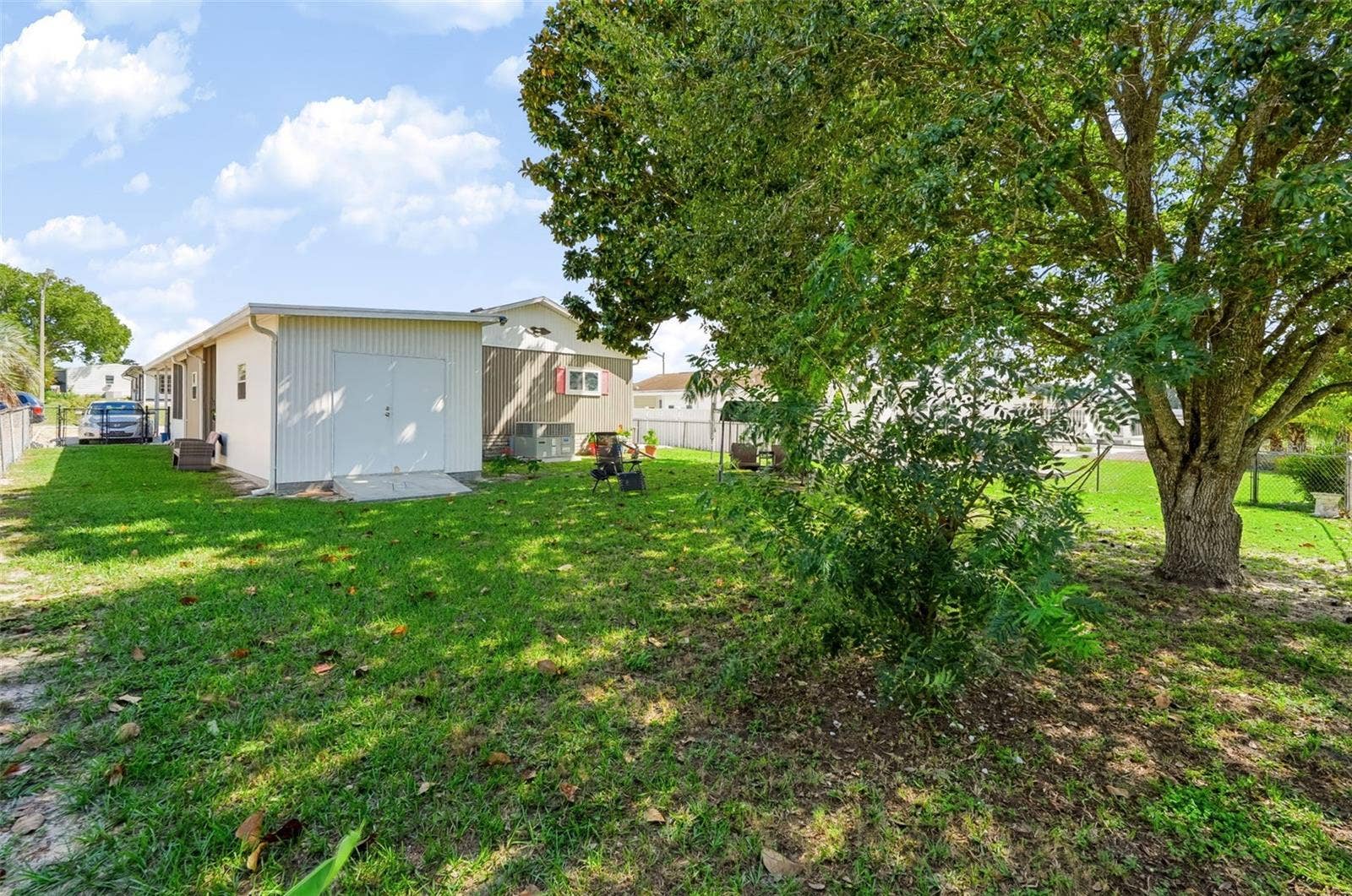 8481 DICKENS AVENUE, Brooksville, FL 34613