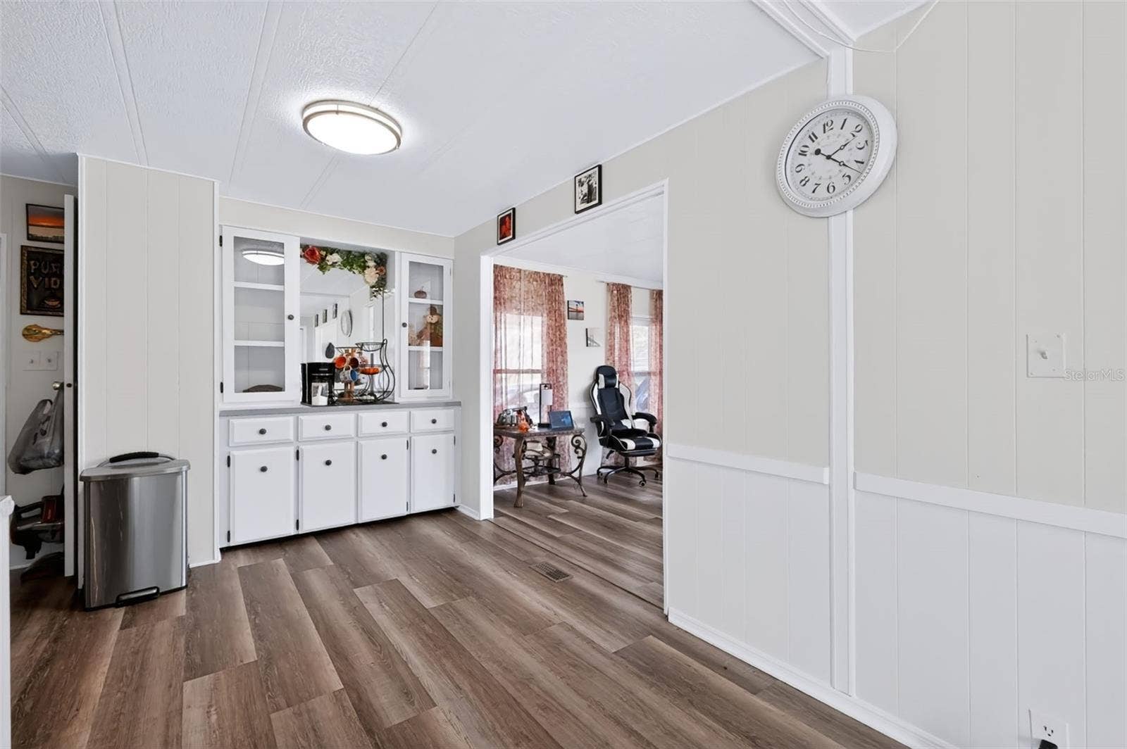 8481 DICKENS AVENUE, Brooksville, FL 34613