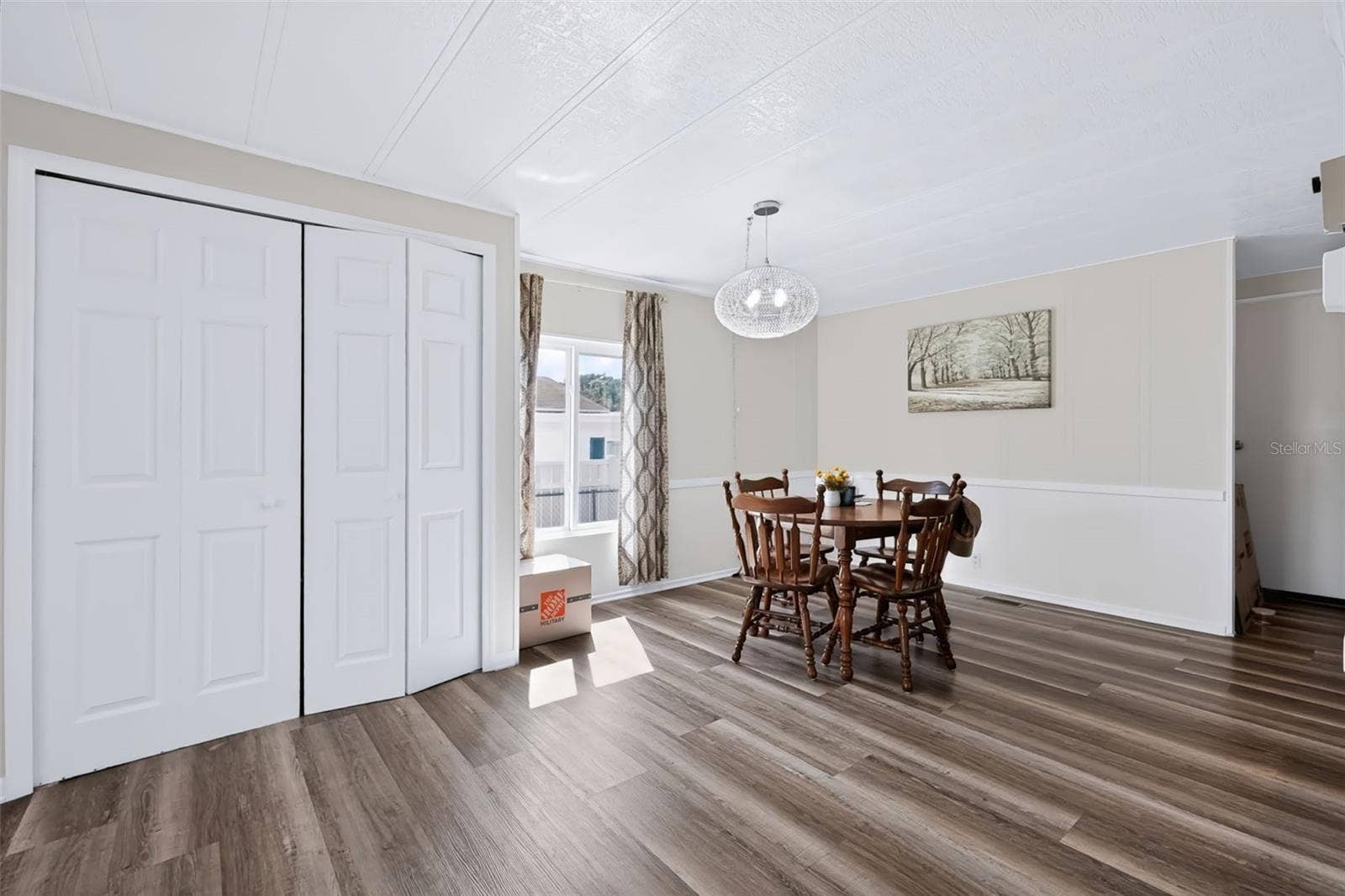 8481 DICKENS AVENUE, Brooksville, FL 34613