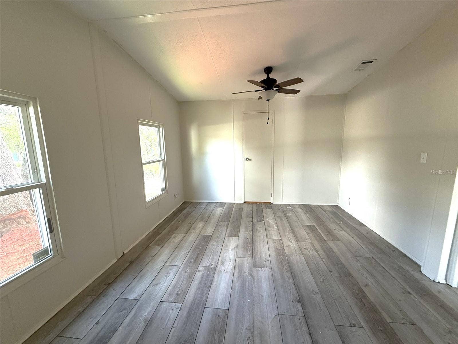 5111 HILL DRIVE, Zephyrhills, FL 33542 Primary Bedroom