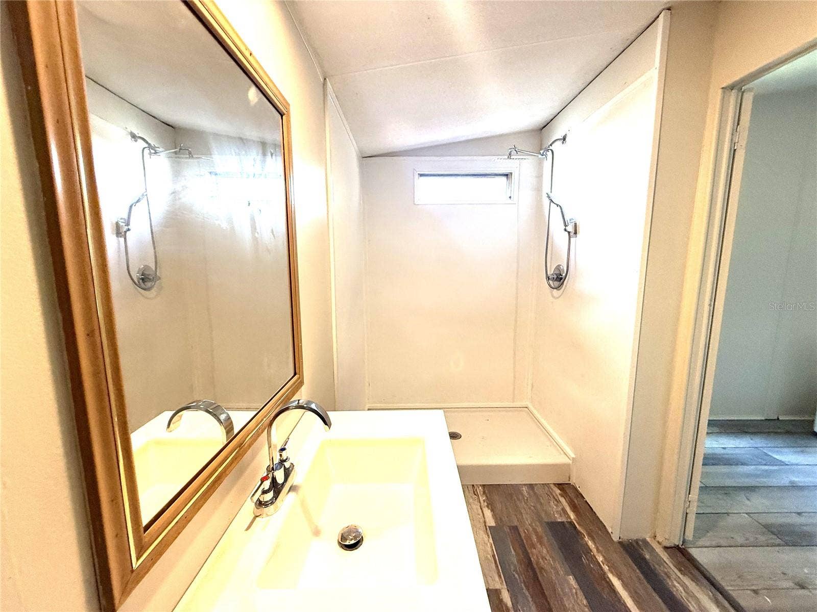 5111 HILL DRIVE, Zephyrhills, FL 33542 Owners bathroom