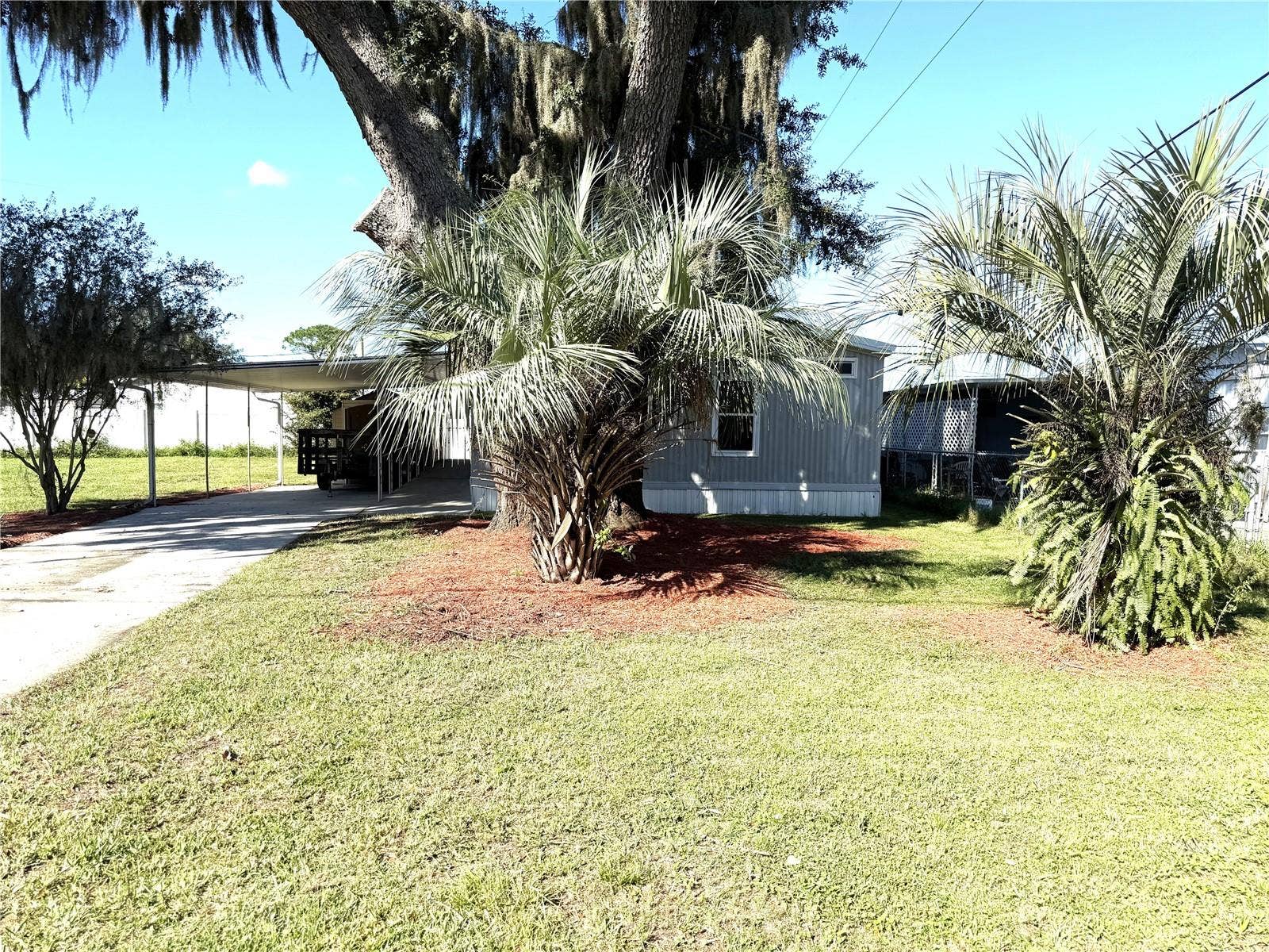 5111 HILL DRIVE, Zephyrhills, FL 33542 Exterior Front