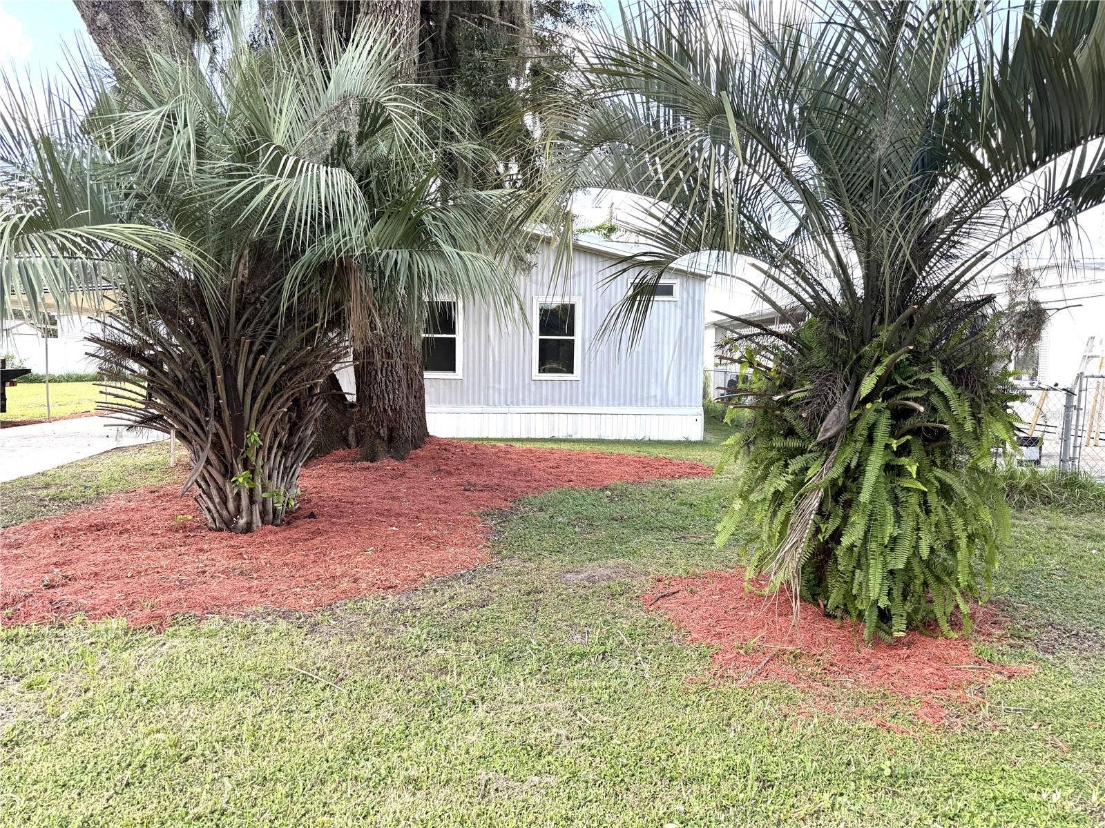 5111 HILL DRIVE, Zephyrhills, FL 33542 Exterior Front