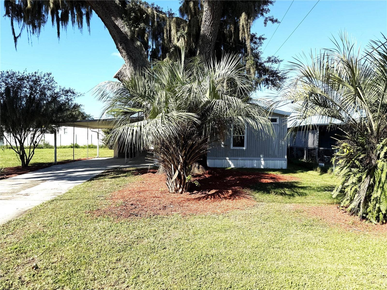 5111 HILL DRIVE, Zephyrhills, FL 33542 Exterior Front