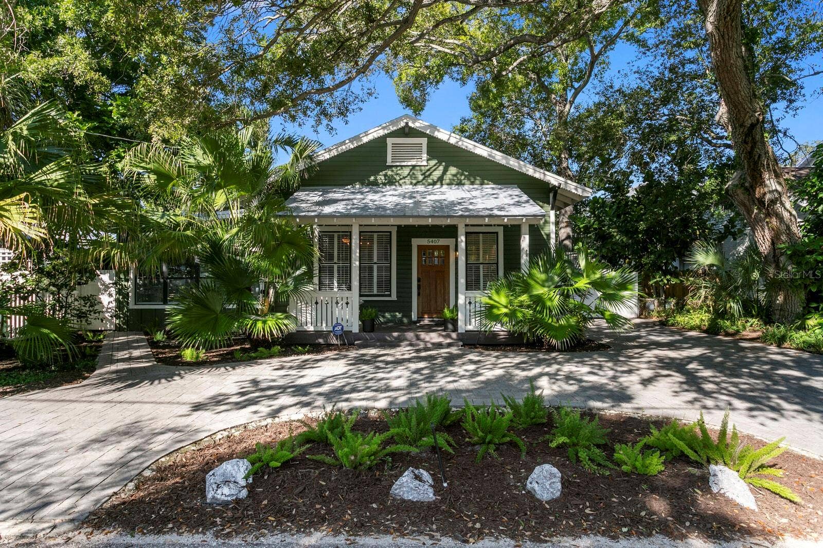 5407 S RUSSELL STREET, Tampa, FL 33611 5407 S RUSSELL STREET, Tampa, FL 33611