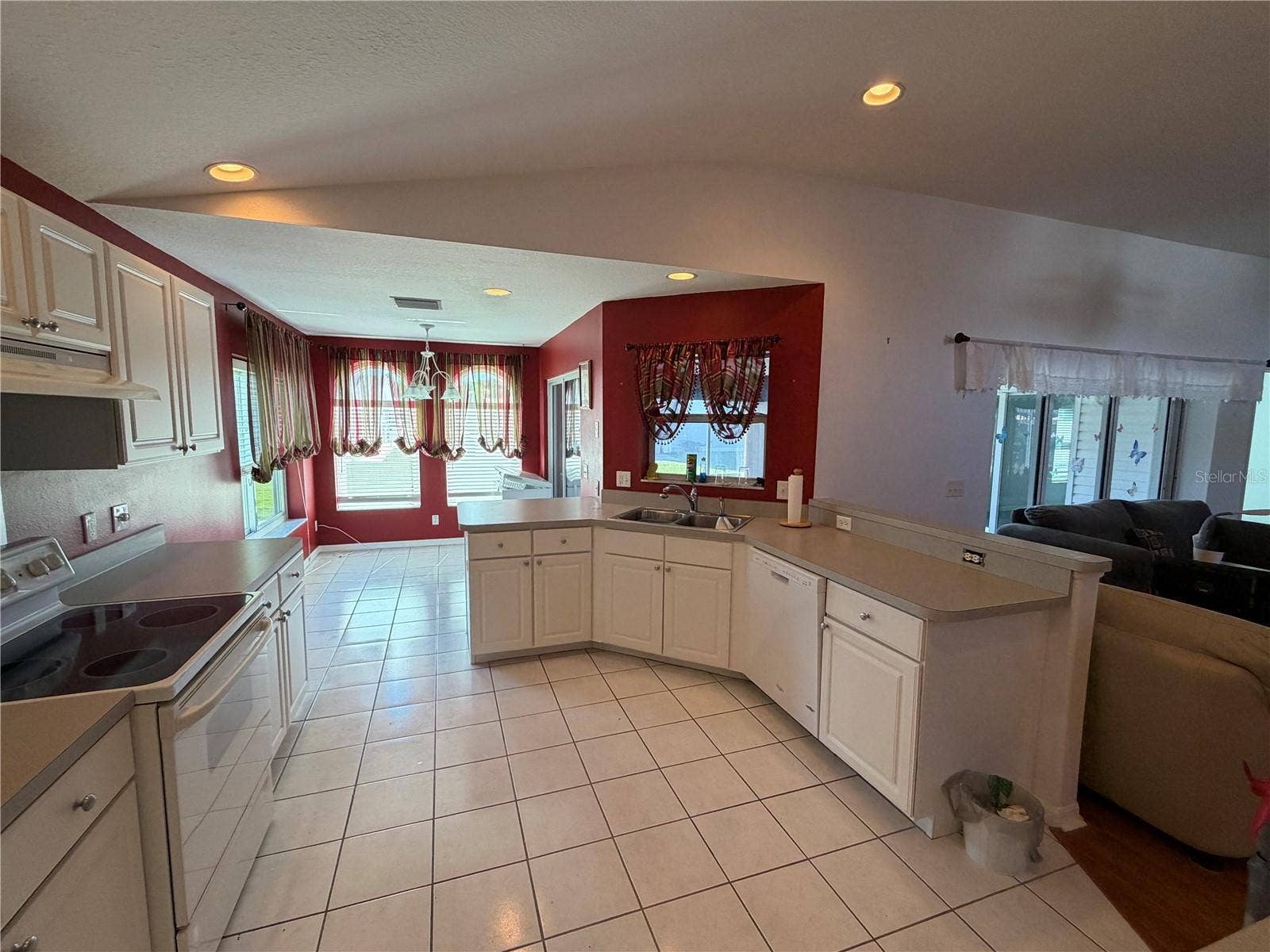 546 TROUT LANE, Oldsmar, FL 34677