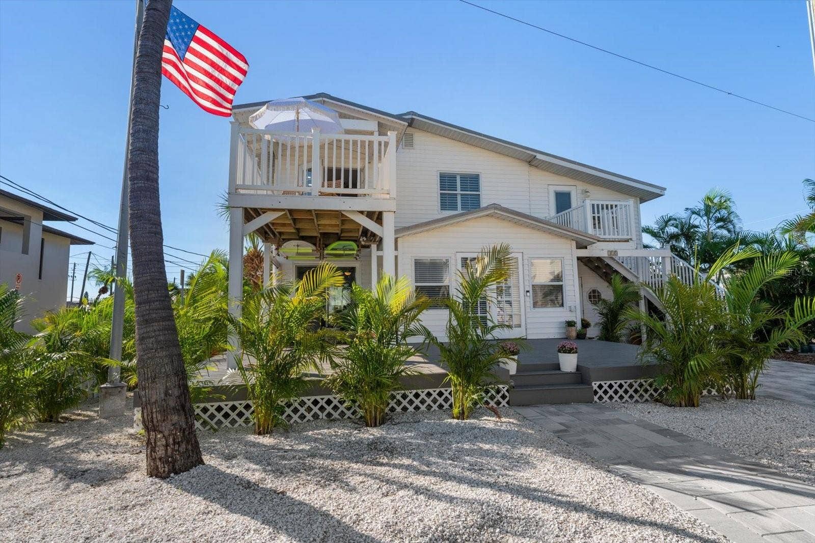 115 99TH AVENUE, Treasure Island, FL 33706