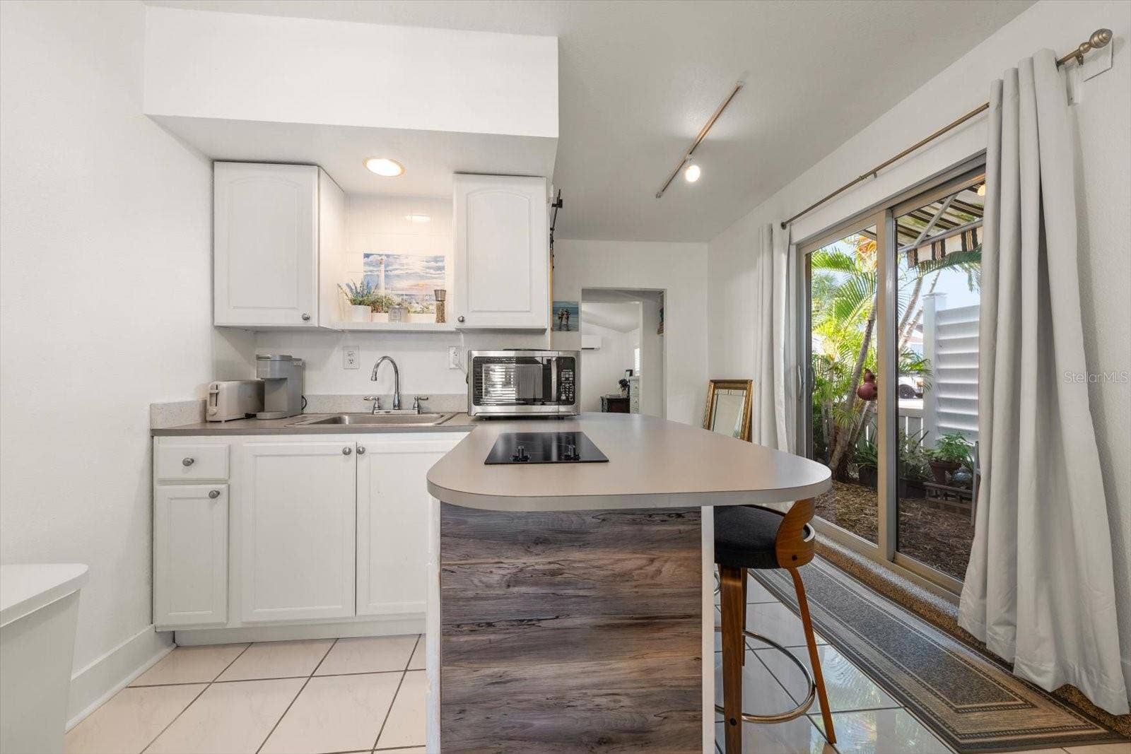 115 99TH AVENUE, Treasure Island, FL 33706