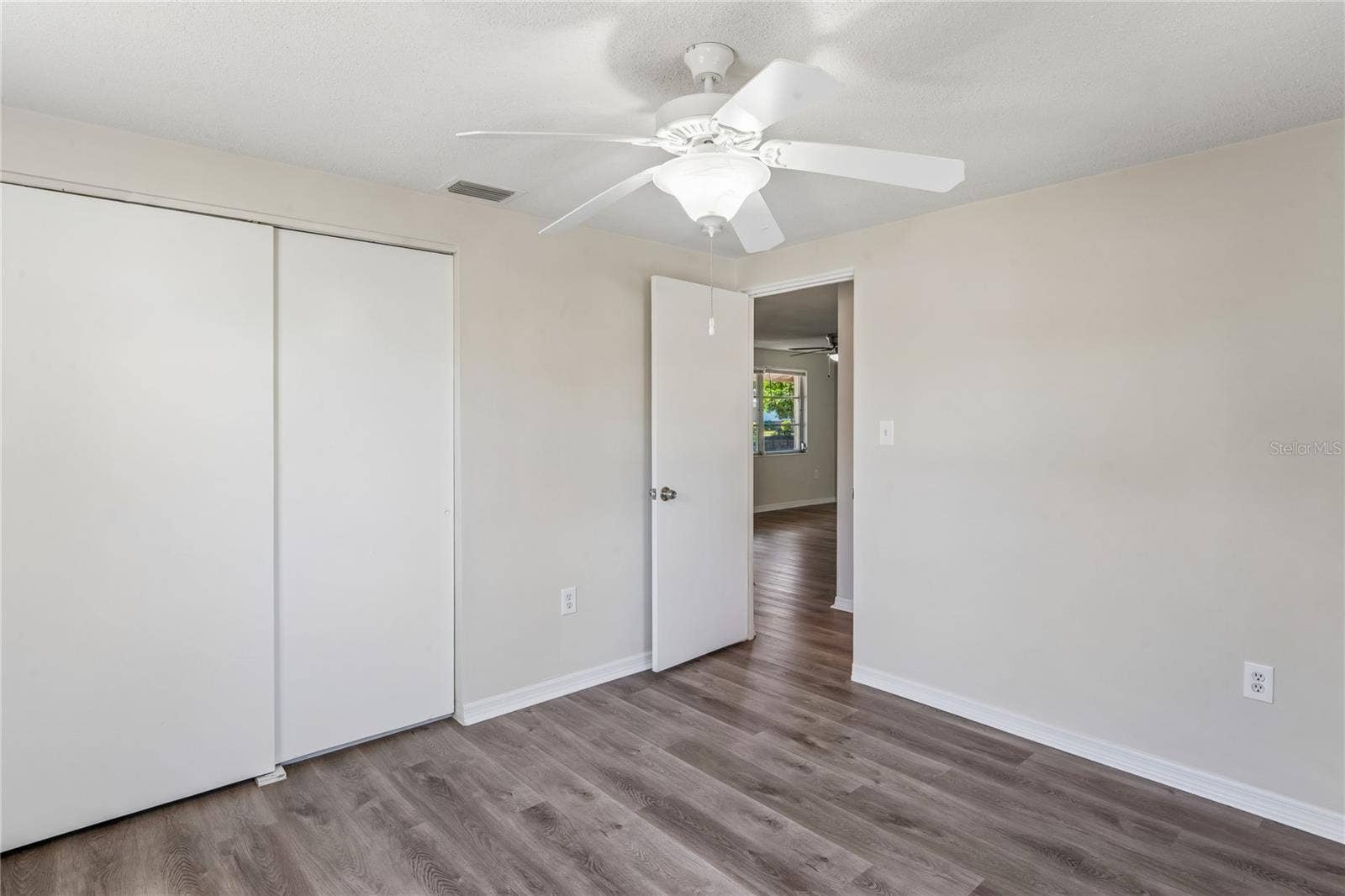 4655 48TH AVENUE N, St Petersburg, FL 33714 4655 48TH AVENUE N, St Petersburg, FL 33714