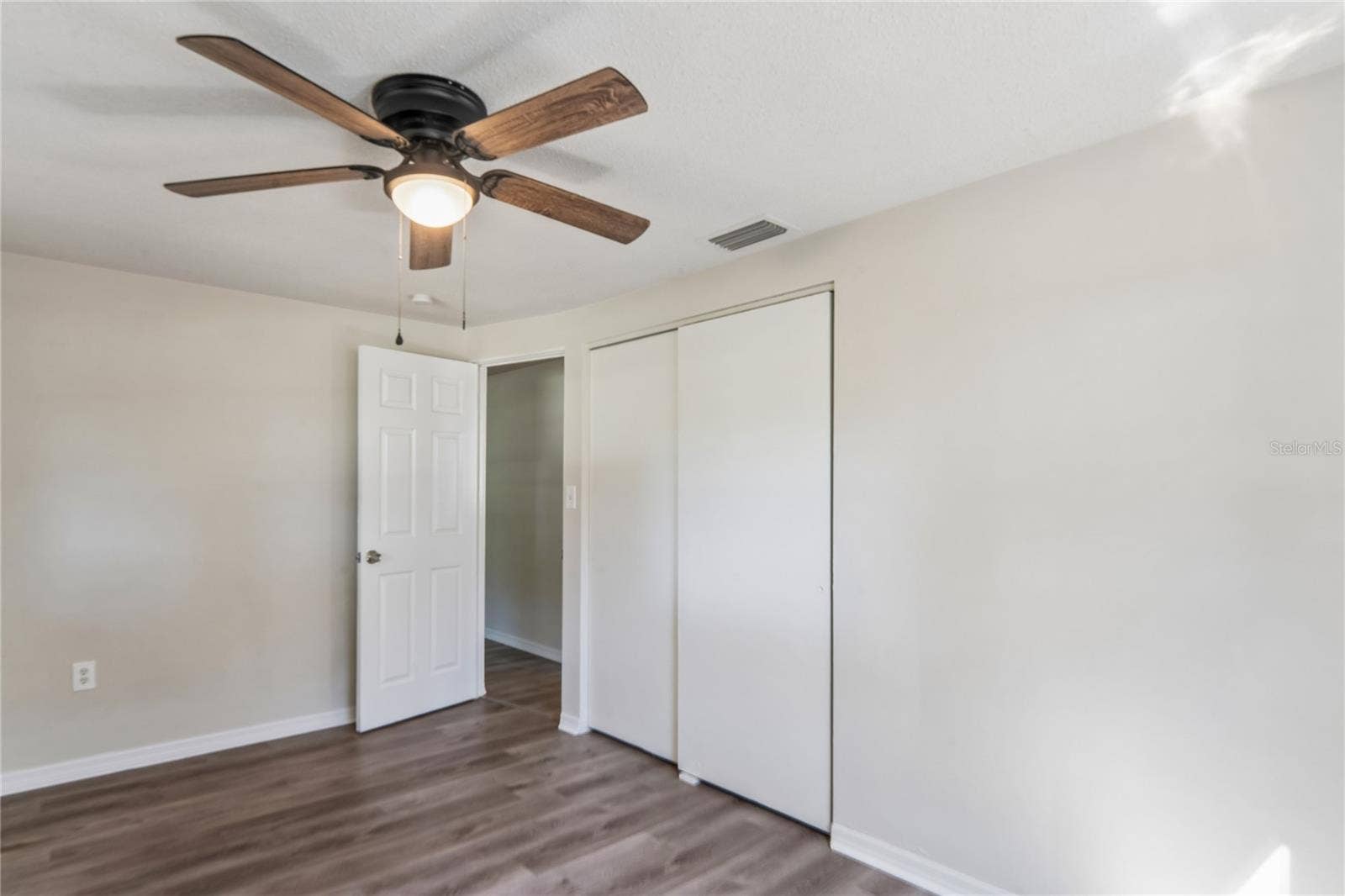4655 48TH AVENUE N, St Petersburg, FL 33714 4655 48TH AVENUE N, St Petersburg, FL 33714