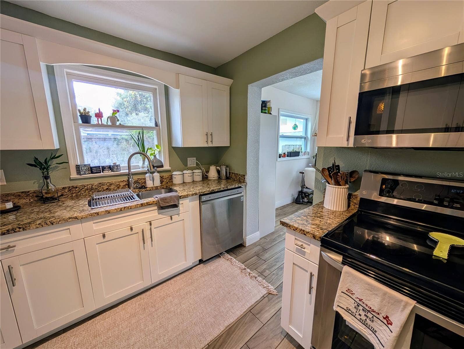 1008 E HAMILTON AVENUE, Tampa, FL 33604 1008 E HAMILTON AVENUE, Tampa, FL 33604