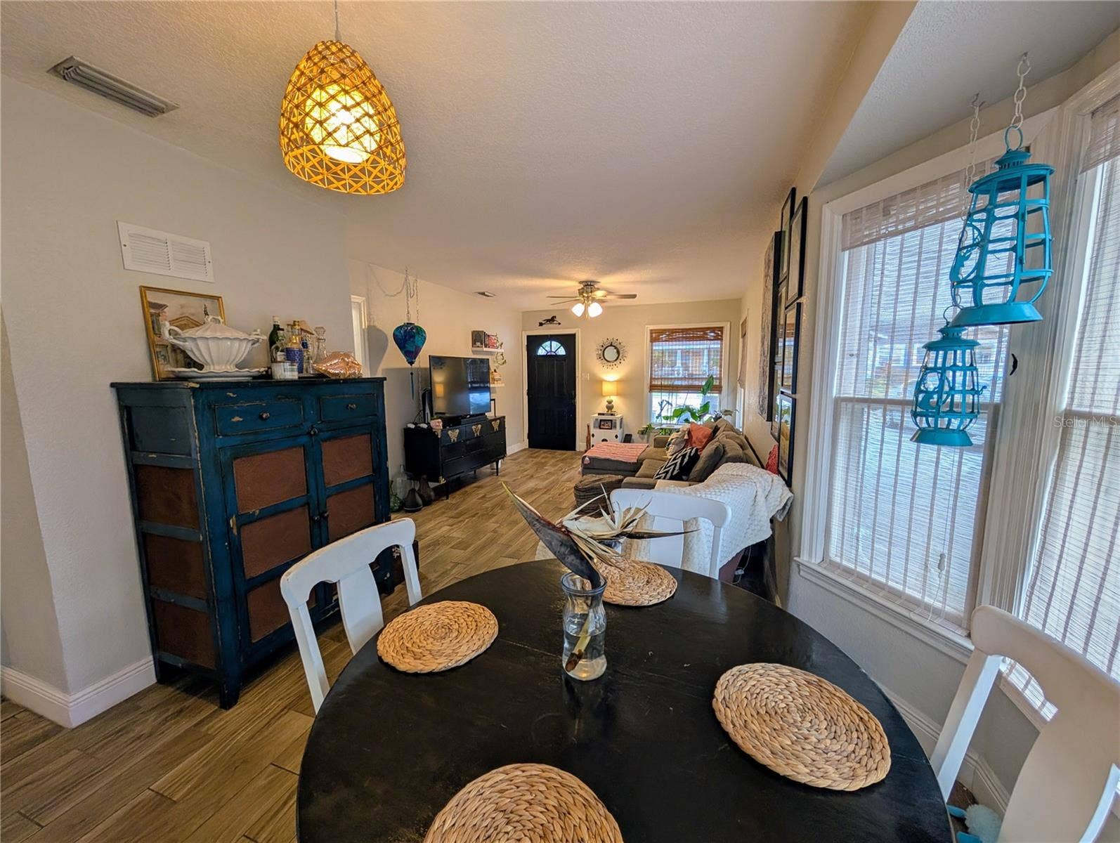 1008 E HAMILTON AVENUE, Tampa, FL 33604 1008 E HAMILTON AVENUE, Tampa, FL 33604