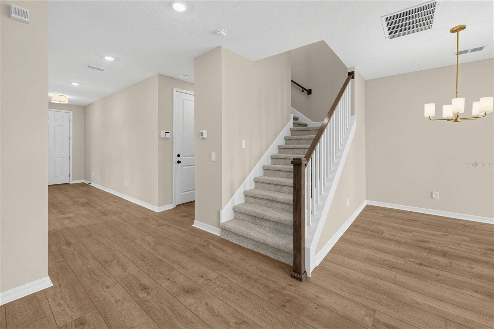 3218 SAILHOUSE DRIVE, St Cloud, FL 34771 3218 SAILHOUSE DRIVE, St Cloud, FL 34771