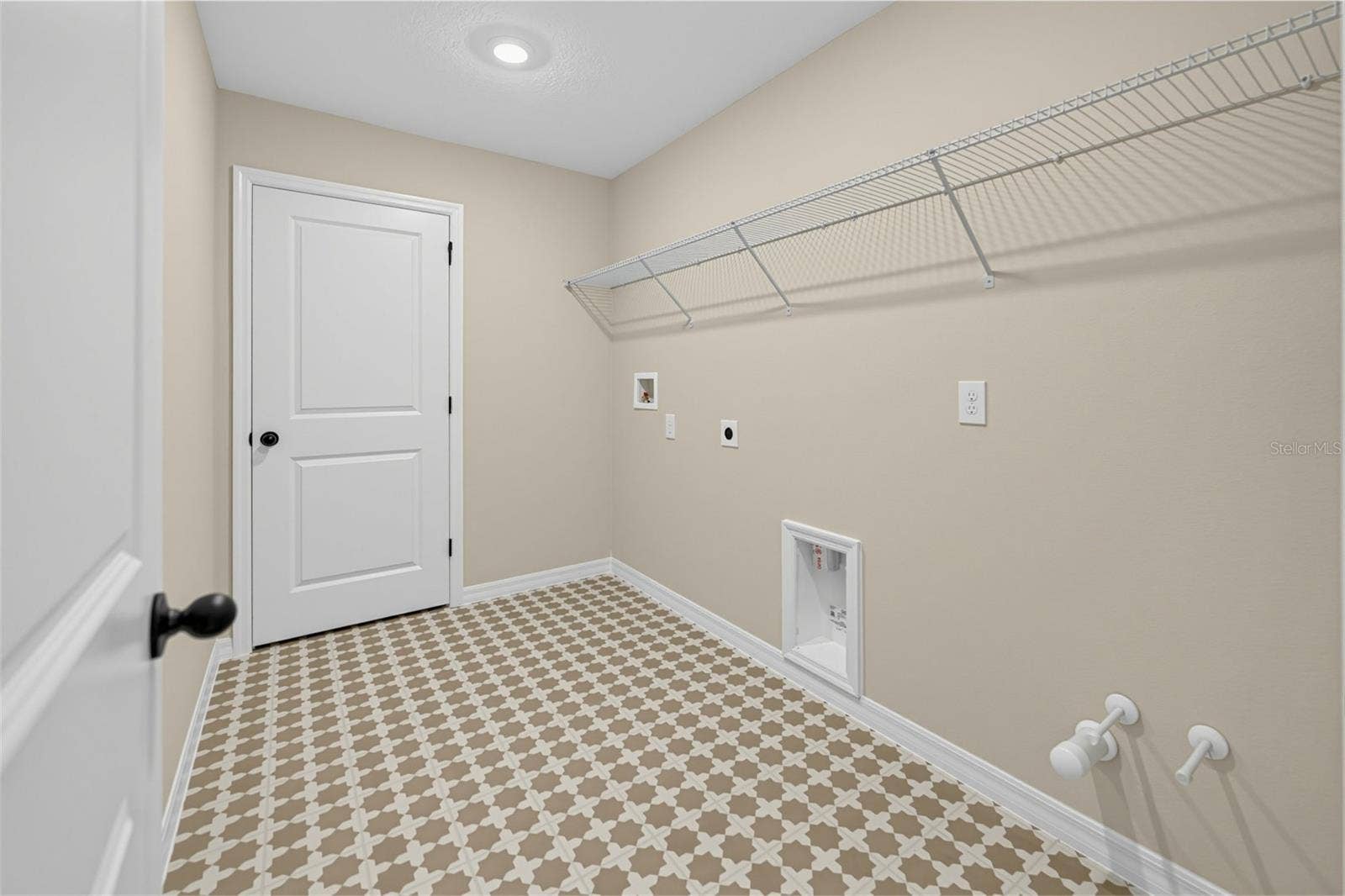 3218 SAILHOUSE DRIVE, St Cloud, FL 34771 3218 SAILHOUSE DRIVE, St Cloud, FL 34771