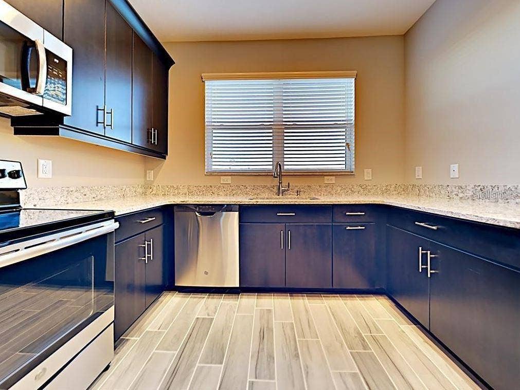 30057 SOUTHWELL LANE, Wesley Chapel, FL 33543 30057 SOUTHWELL LANE, Wesley Chapel, FL 33543