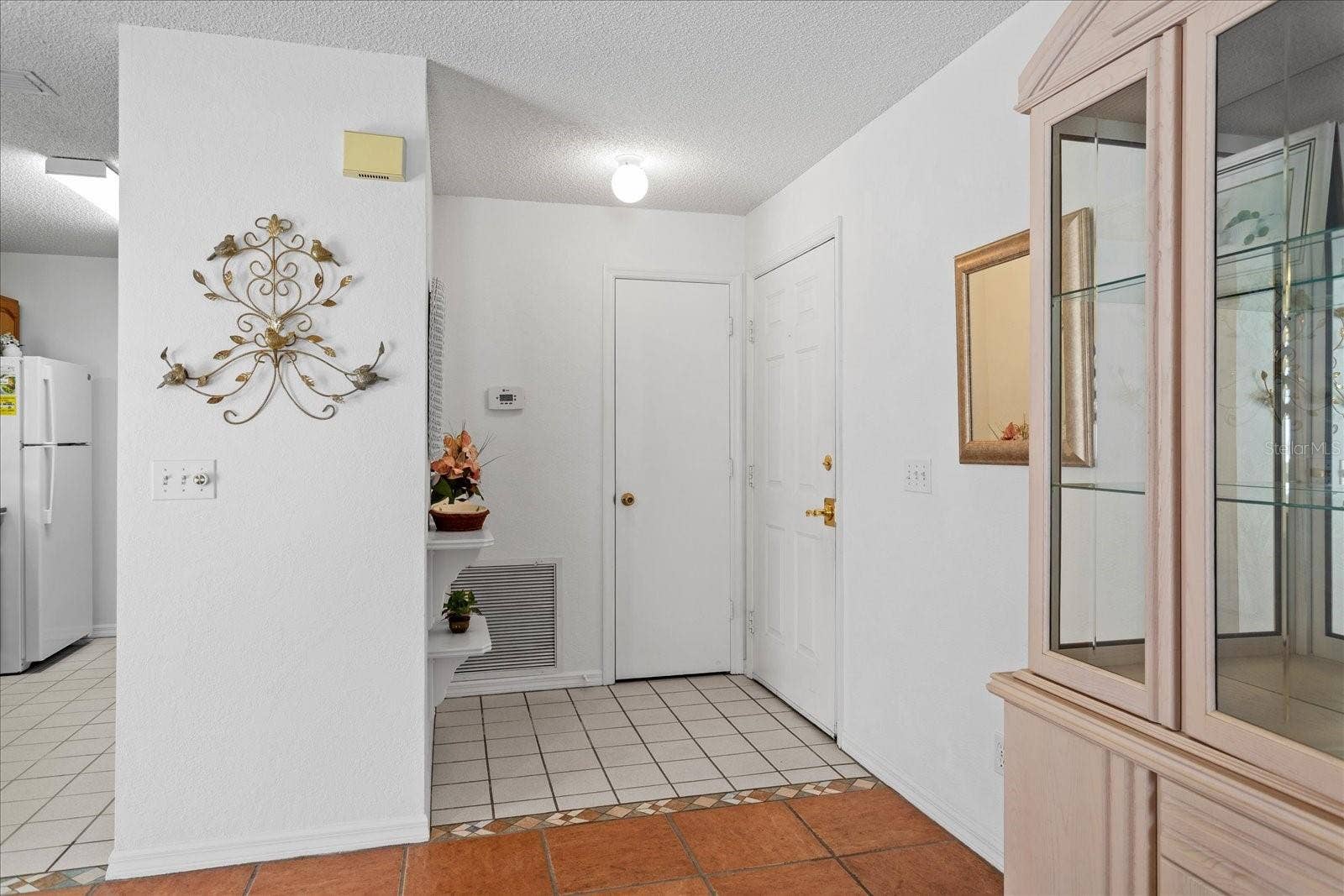 952 AVALON AVE. AVENUE, The Villages, FL 32159 952 AVALON AVE. AVENUE, The Villages, FL 32159