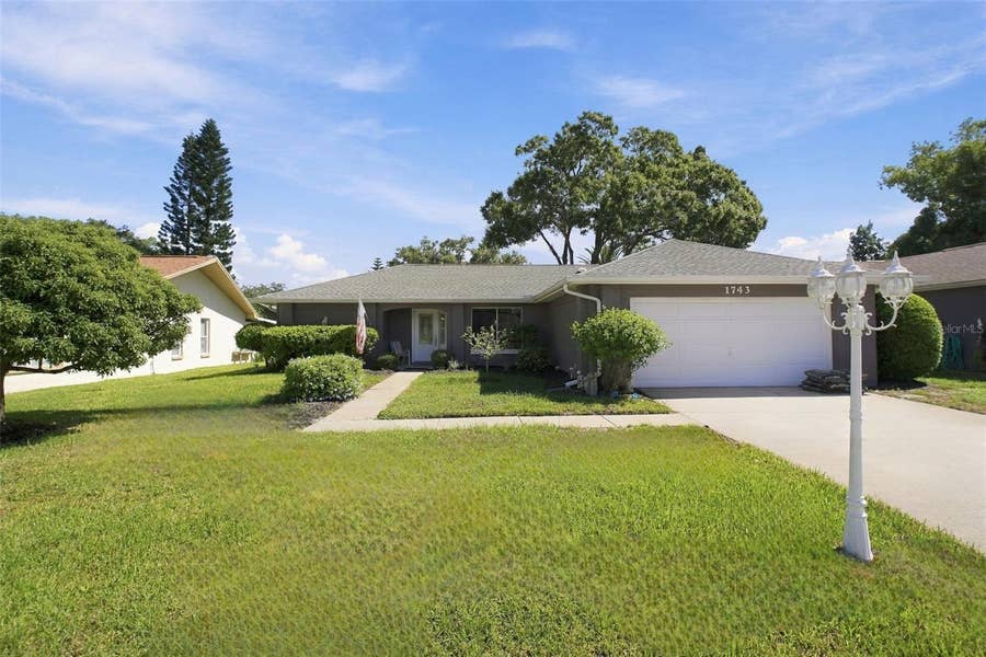 Property photo for 1743 MACDONNELL DRIVE, Palm Harbor, FL