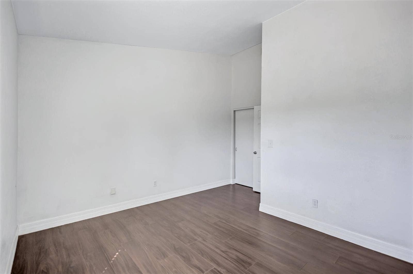 4515 LA CAPRI COURT, Tampa, FL 33611 4515 LA CAPRI COURT, Tampa, FL 33611