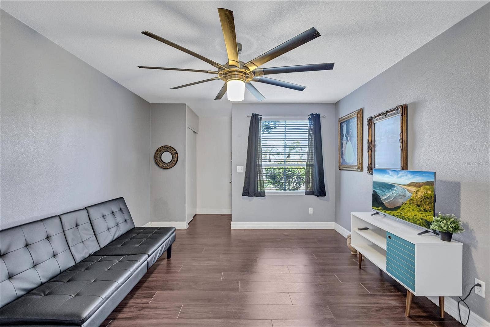 4515 LA CAPRI COURT, Tampa, FL 33611 4515 LA CAPRI COURT, Tampa, FL 33611