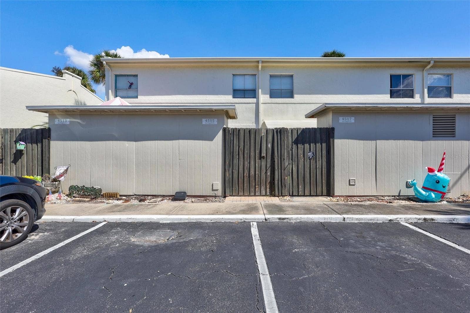 4515 LA CAPRI COURT, Tampa, FL 33611 4515 LA CAPRI COURT, Tampa, FL 33611