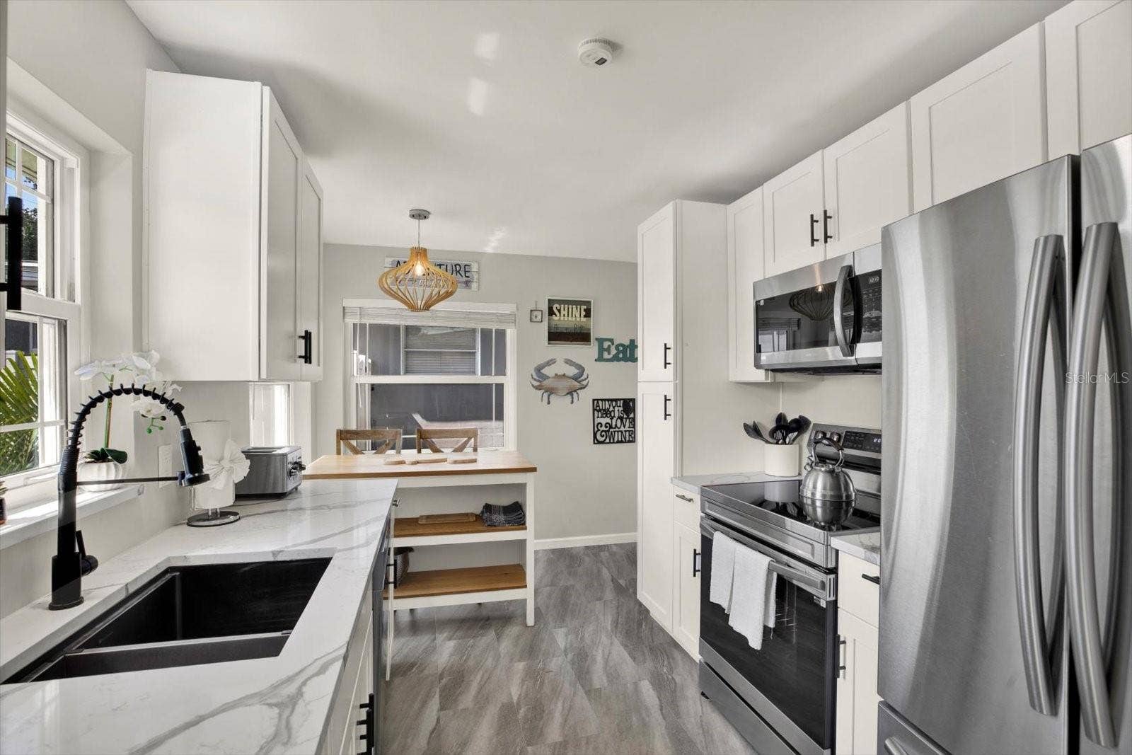1669 CAMBRIDGE DRIVE, Clearwater, FL 33756