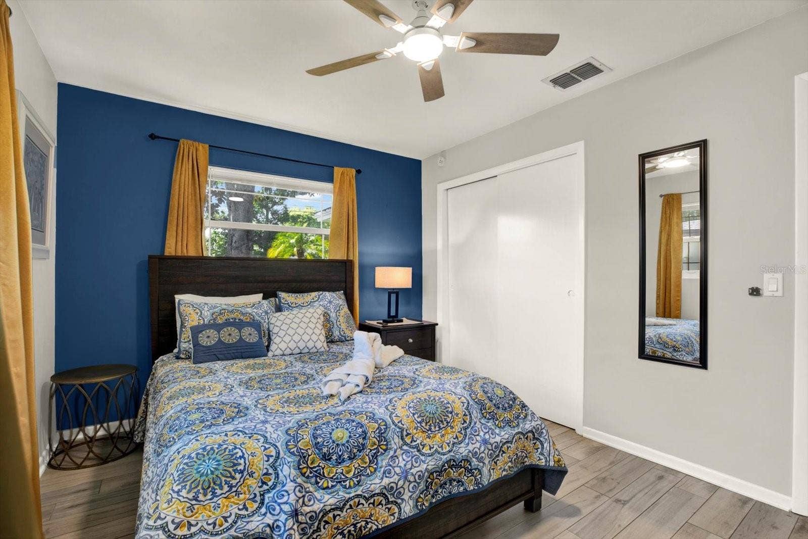 1669 CAMBRIDGE DRIVE, Clearwater, FL 33756
