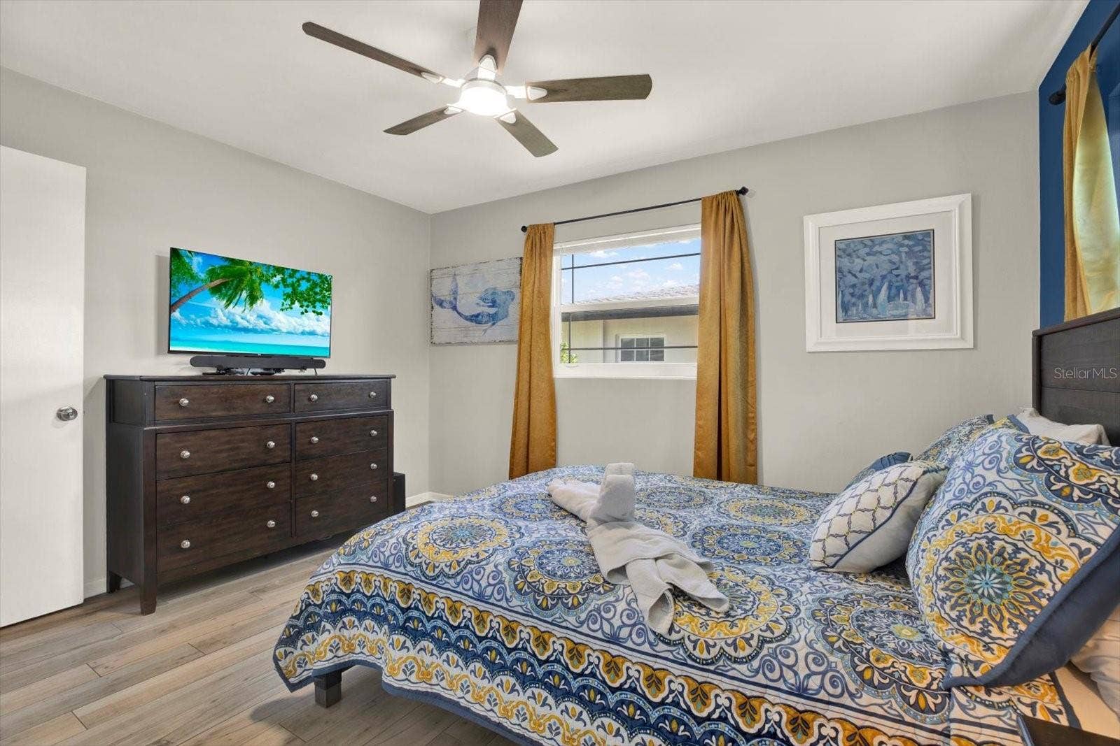 1669 CAMBRIDGE DRIVE, Clearwater, FL 33756