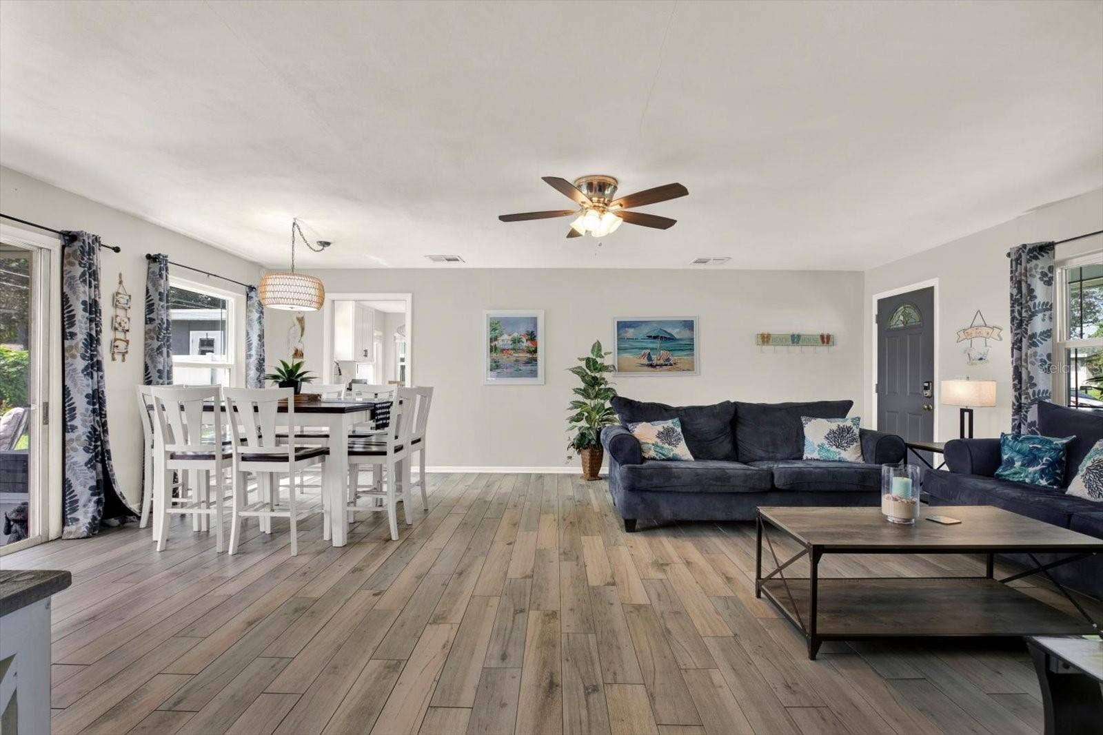 1669 CAMBRIDGE DRIVE, Clearwater, FL 33756