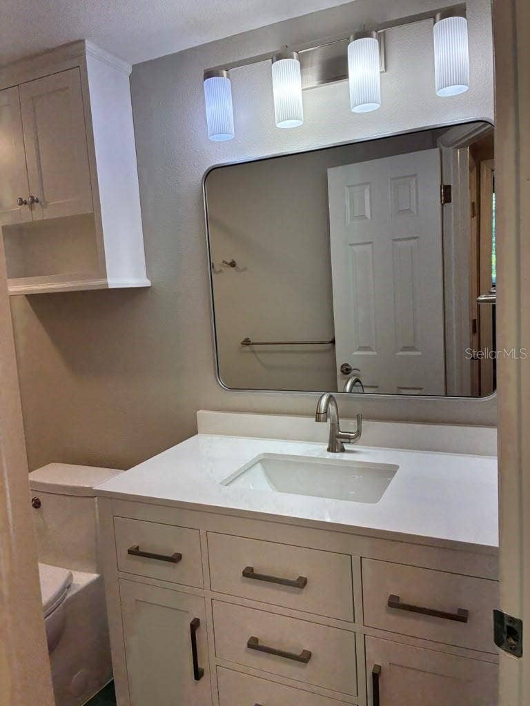 1301 S HOWARD AVENUE, #C2, Tampa, FL 33606 Bath