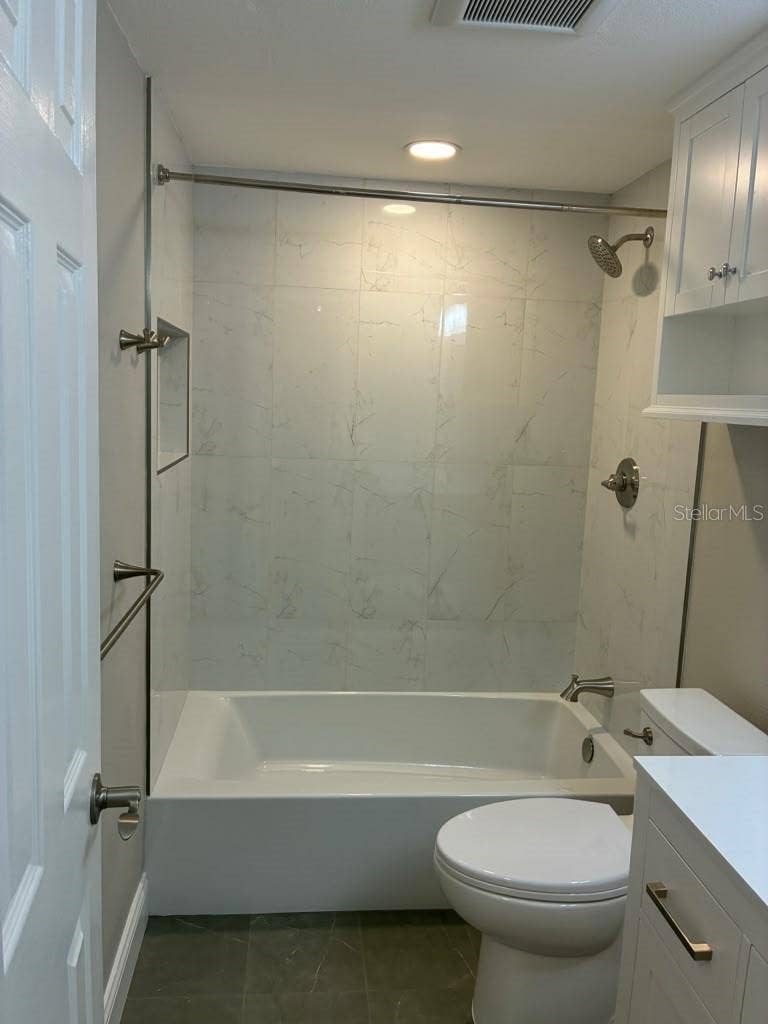 1301 S HOWARD AVENUE, #C2, Tampa, FL 33606 Bathroom
